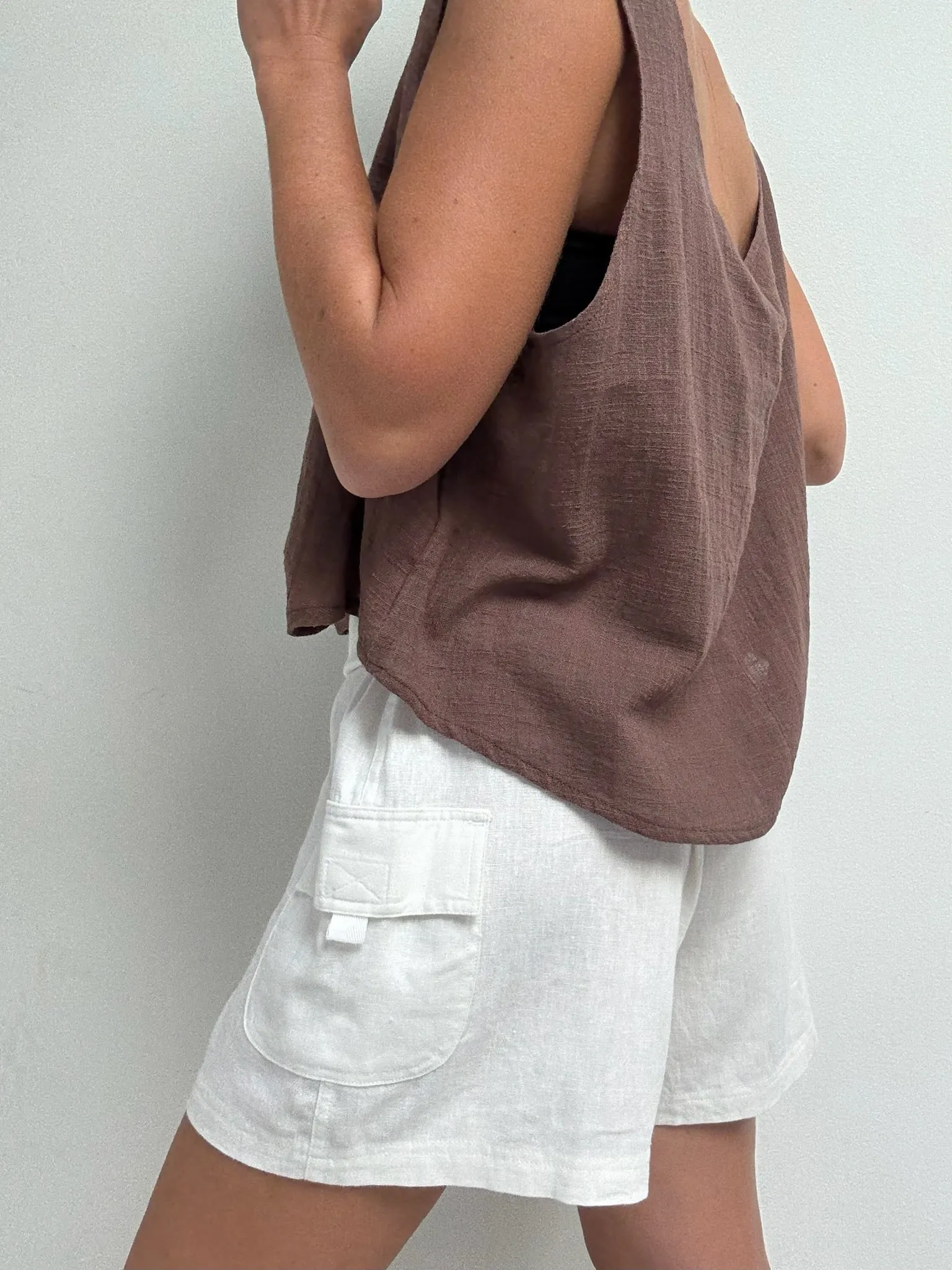 Vintage White Linen Cargo Shorts sold by NA NIN product image thumbnail 3