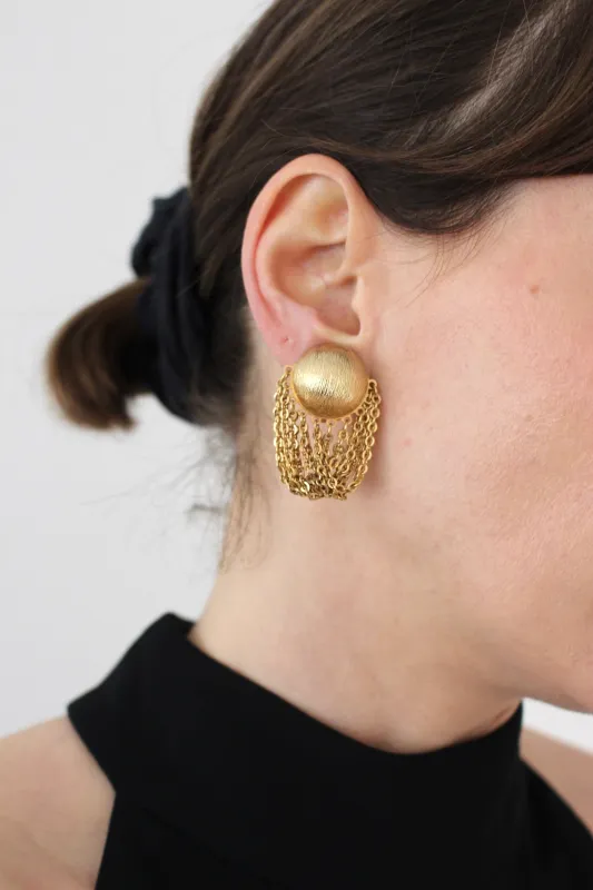 Beautiful Vintage Gold Dropped Chain Earrings made by Vintage