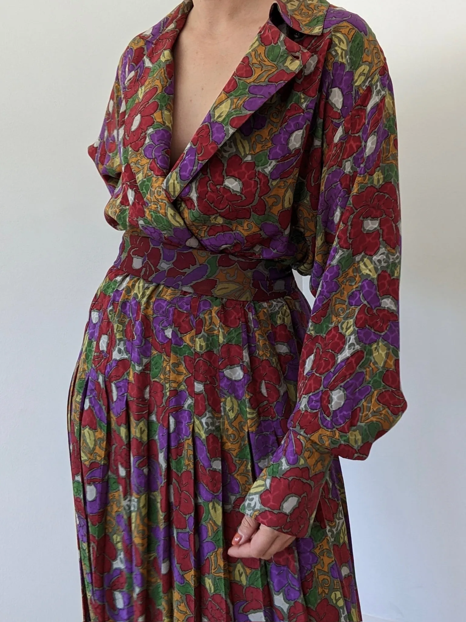 Vintage Floral Silk Skirt Set sold by NA NIN product image thumbnail 5