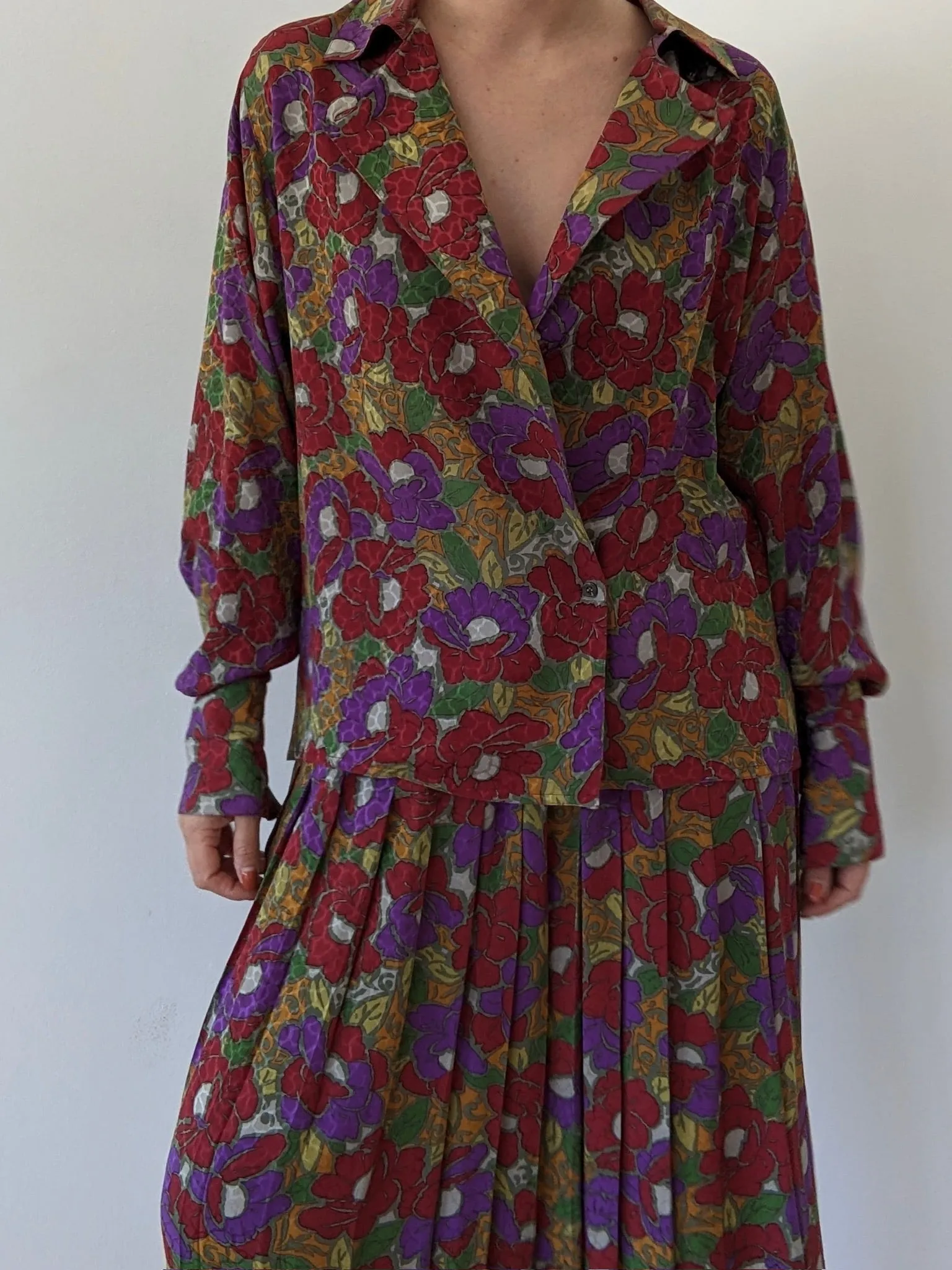 Vintage Floral Silk Skirt Set sold by NA NIN product image thumbnail 4