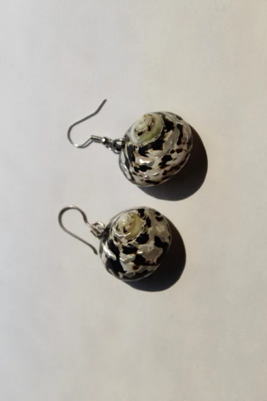 Vintage Spotted Turbo Shell Earrings made by Vintage
