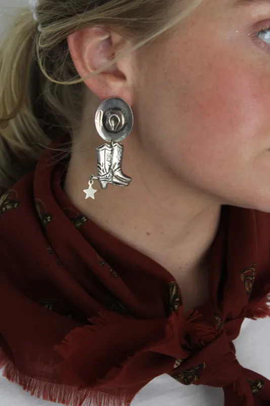 Fun Vintage Sterling Silver Cowboy Earrings made by Vintage