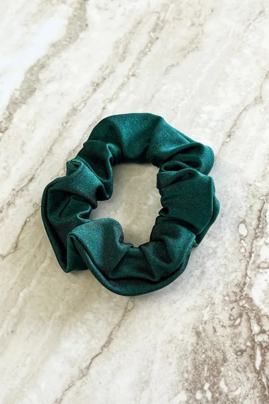 Small Scrunchie sold by Dippin Daisy’s