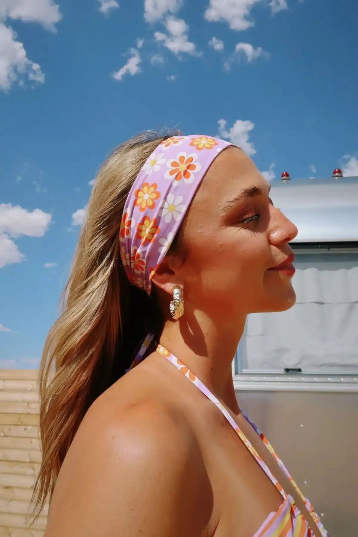 Headband sold by Dippin Daisy’s