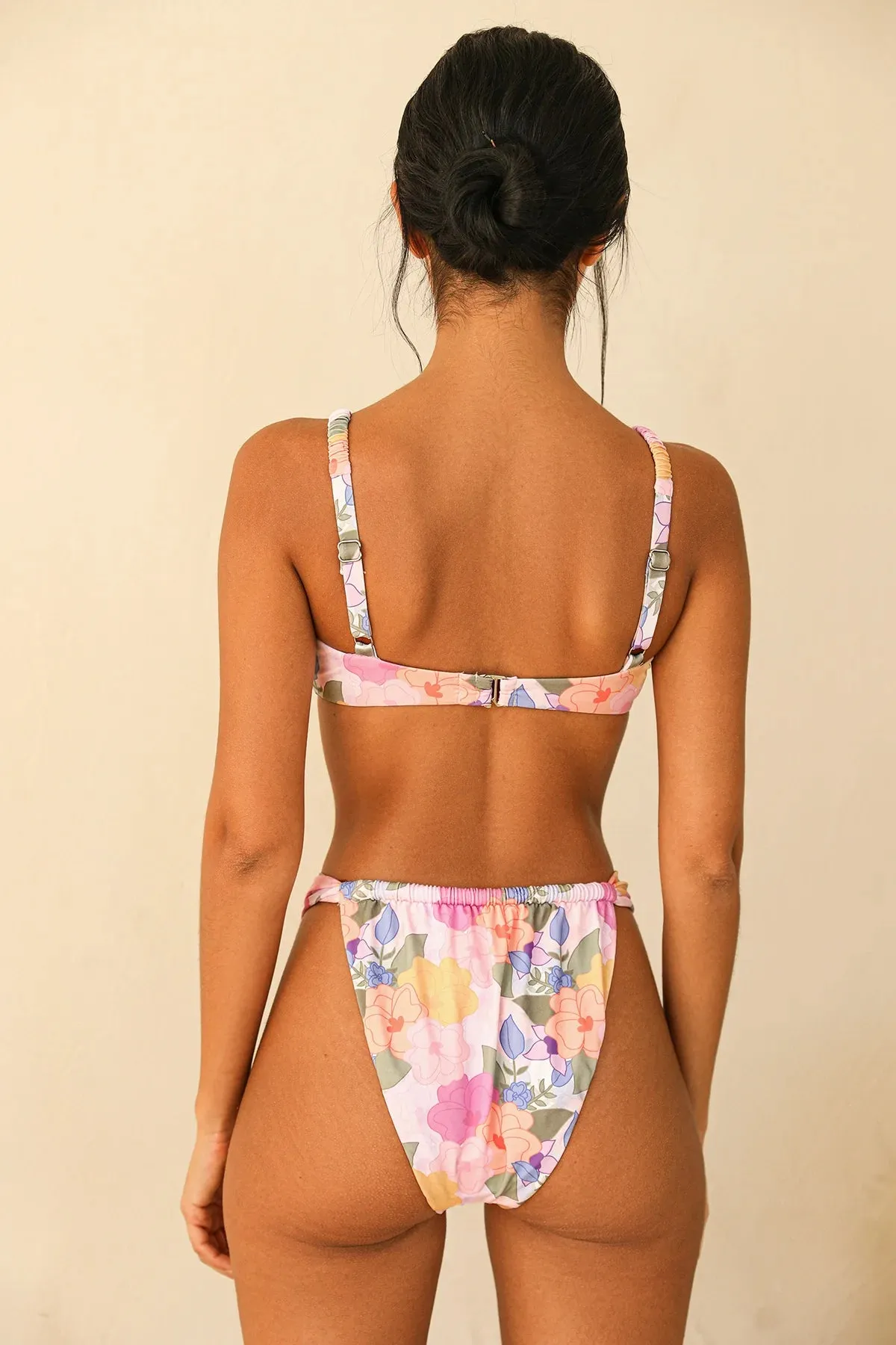 Maui Top sold by Dippin Daisy’s product image thumbnail 5