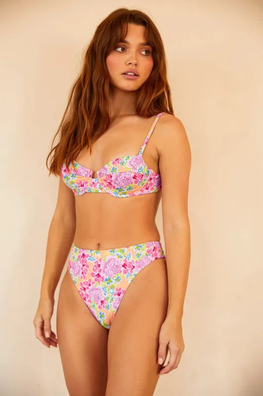 Seashore Bottom sold by Dippin Daisy’s
