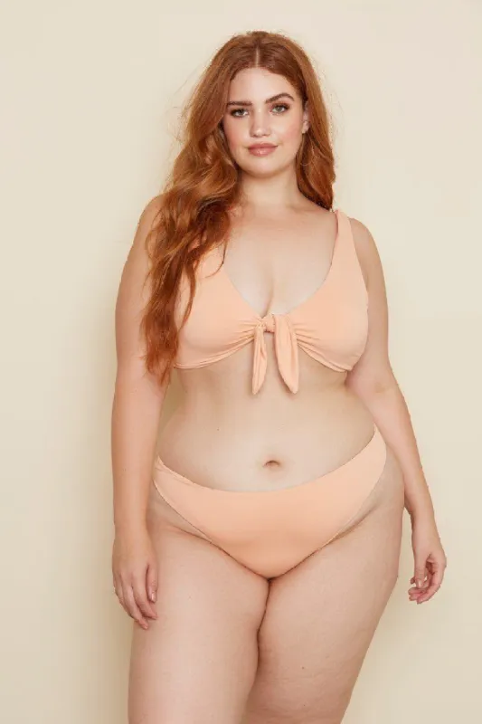 Muse Top sold by Dippin Daisy’s