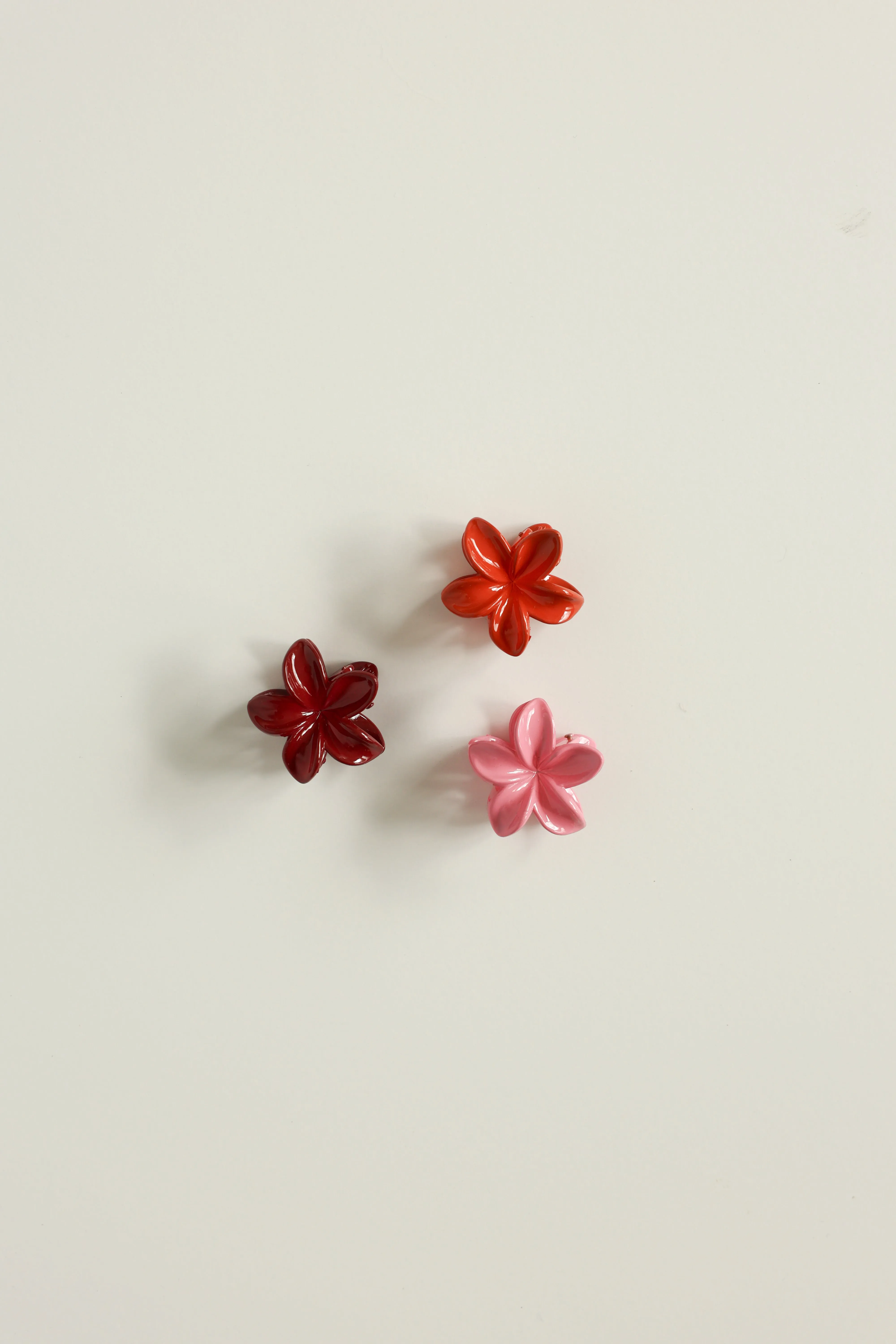 Dainty Petals Claw Clip sold by Dippin Daisy’s