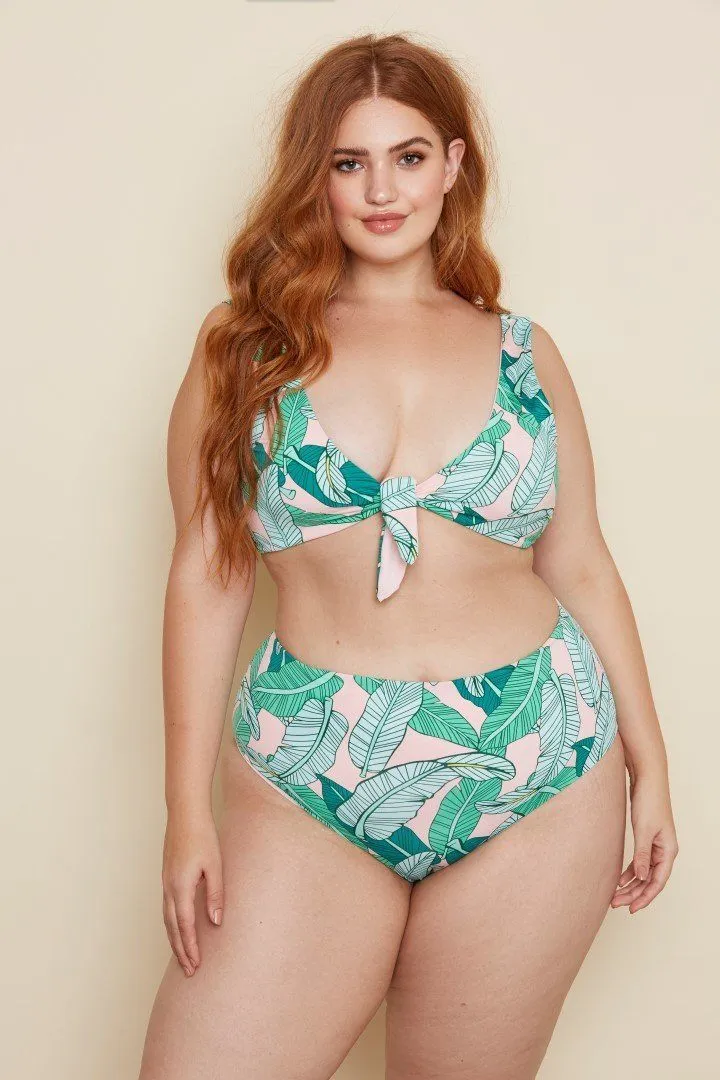 Muse Top sold by Dippin Daisy’s