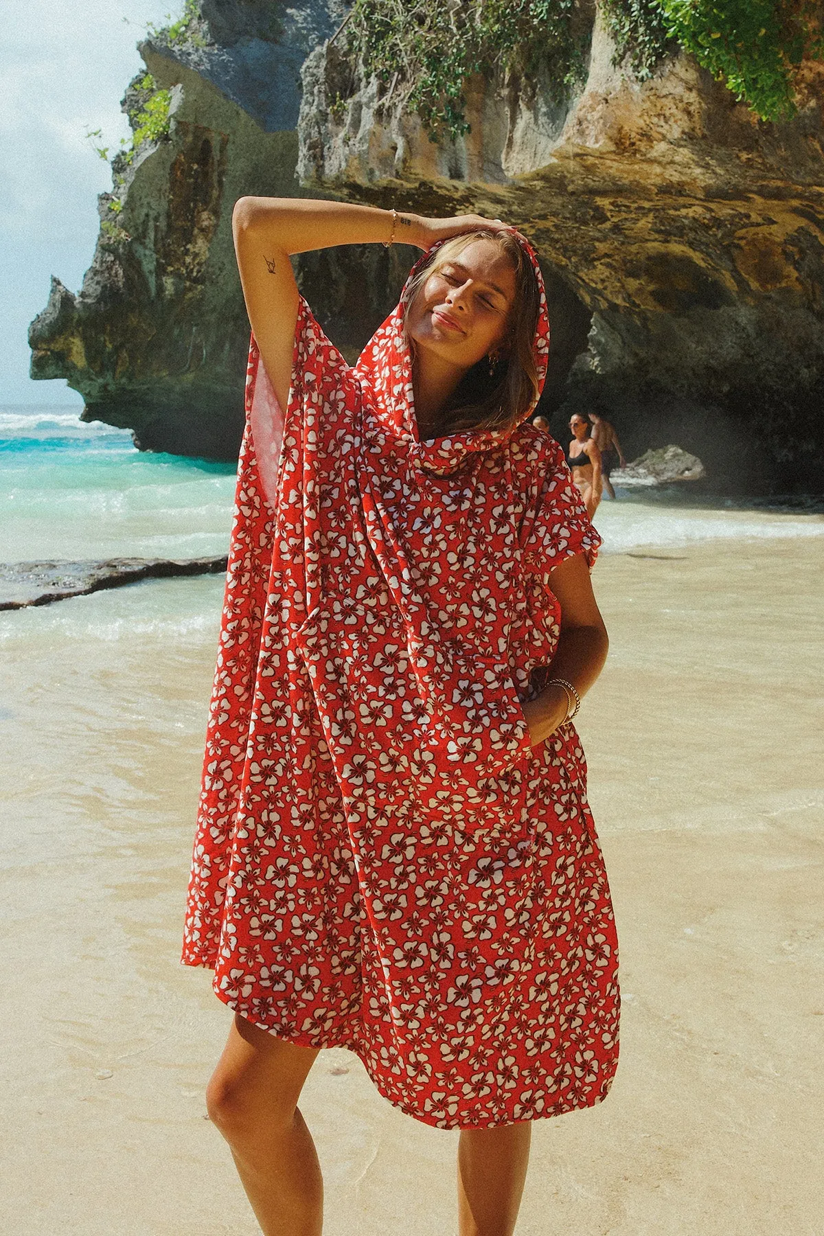 Surf Poncho sold by Dippin Daisy’s product image thumbnail 3