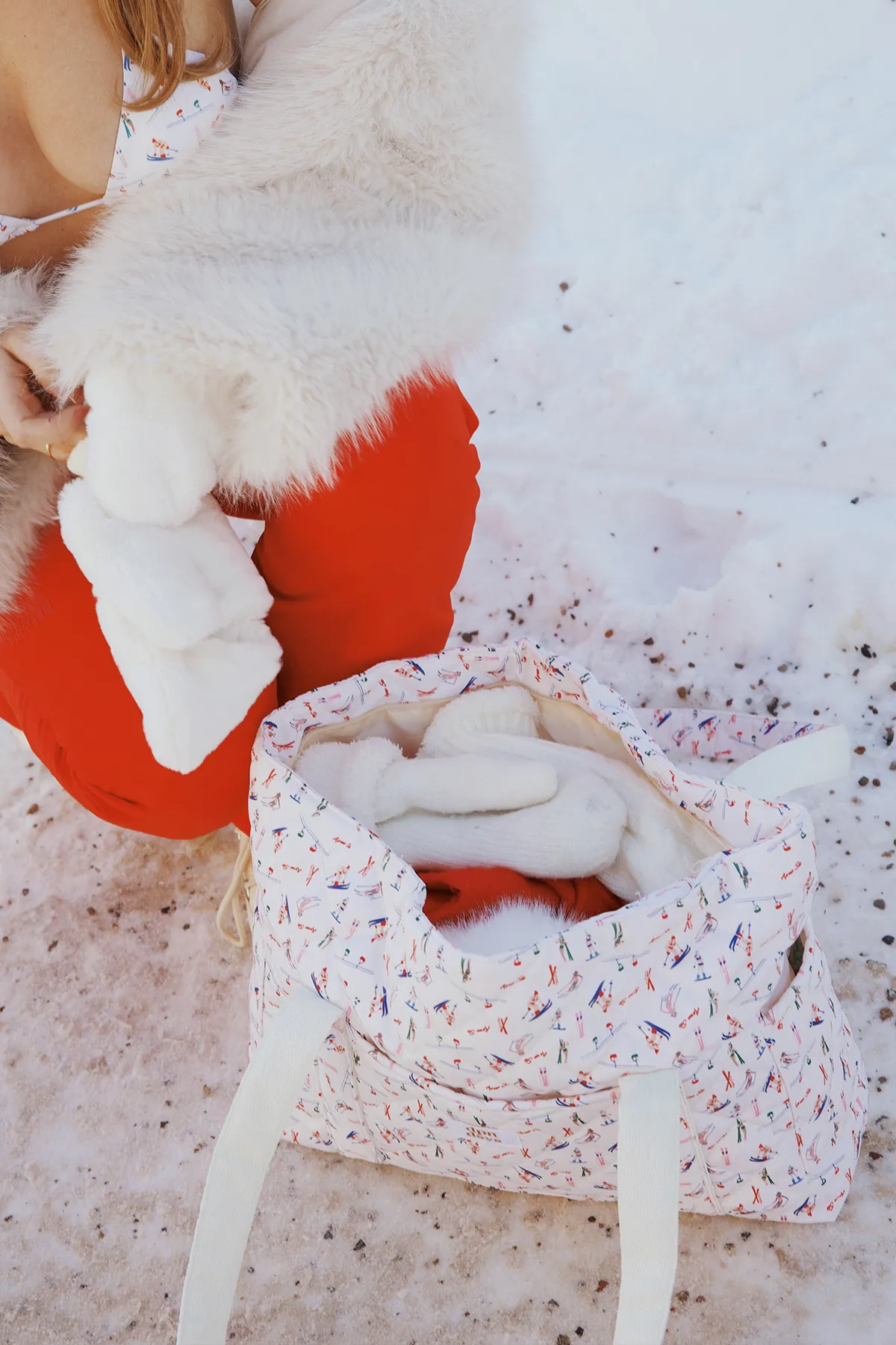 Apres Ski Quilted Tote sold by Dippin Daisy’s product image thumbnail 3