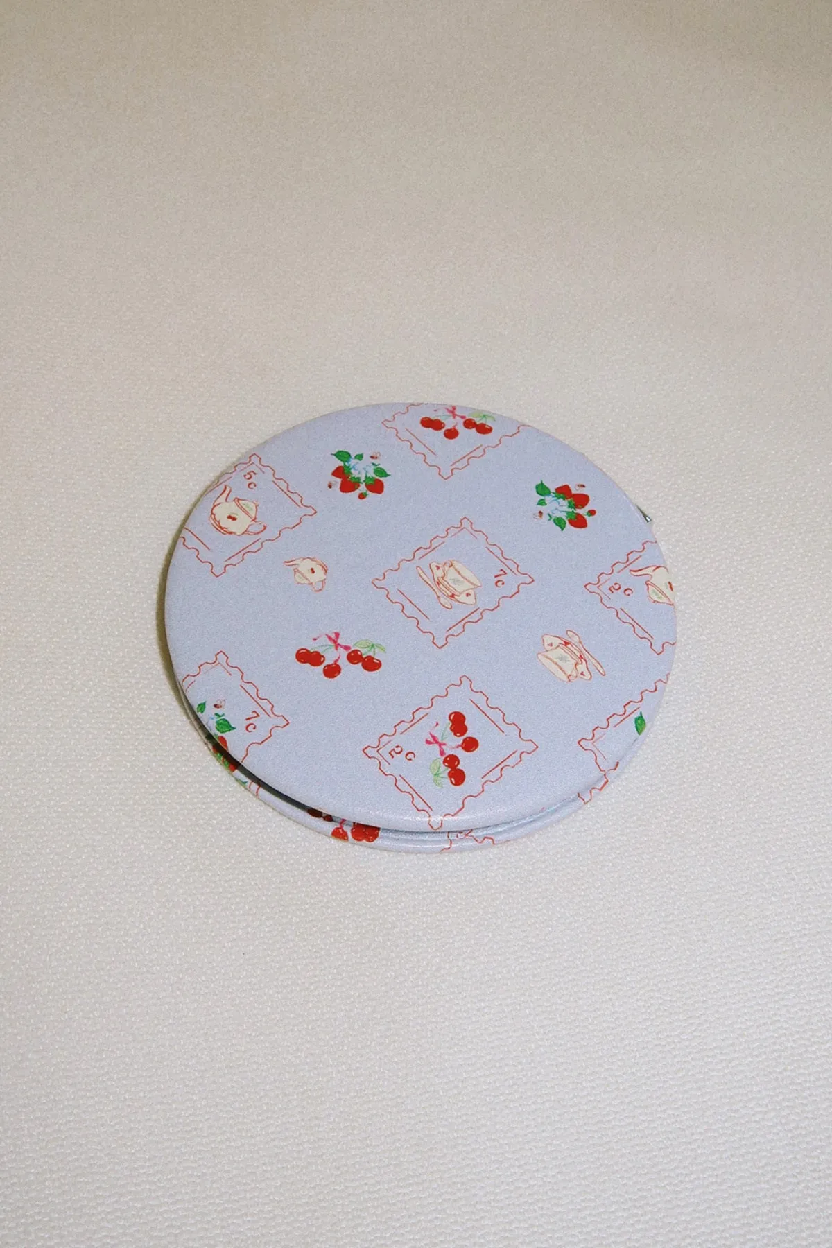 Compact Mirror sold by Dippin Daisy’s product image thumbnail 2