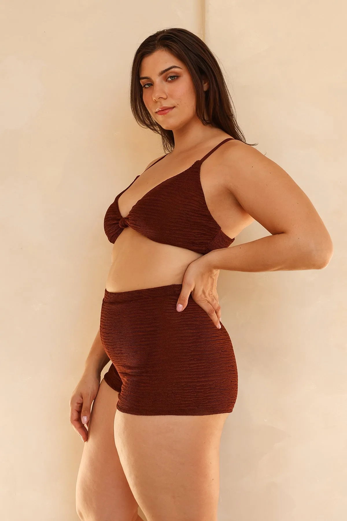 Mocha Crinkle Triangle Full Set sold by Dippin Daisy’s product image thumbnail 4