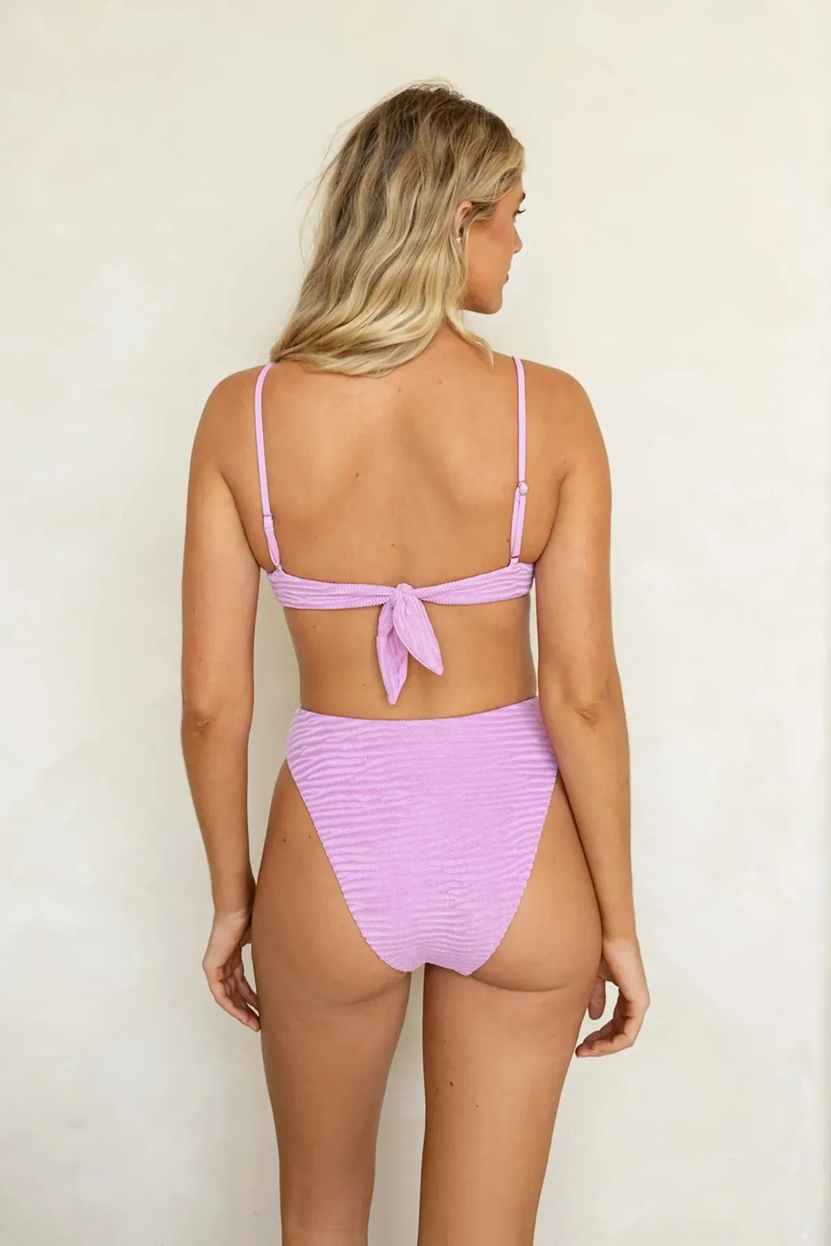 Bloom Underwire Cheeky Set sold by Dippin Daisy’s product image thumbnail 2