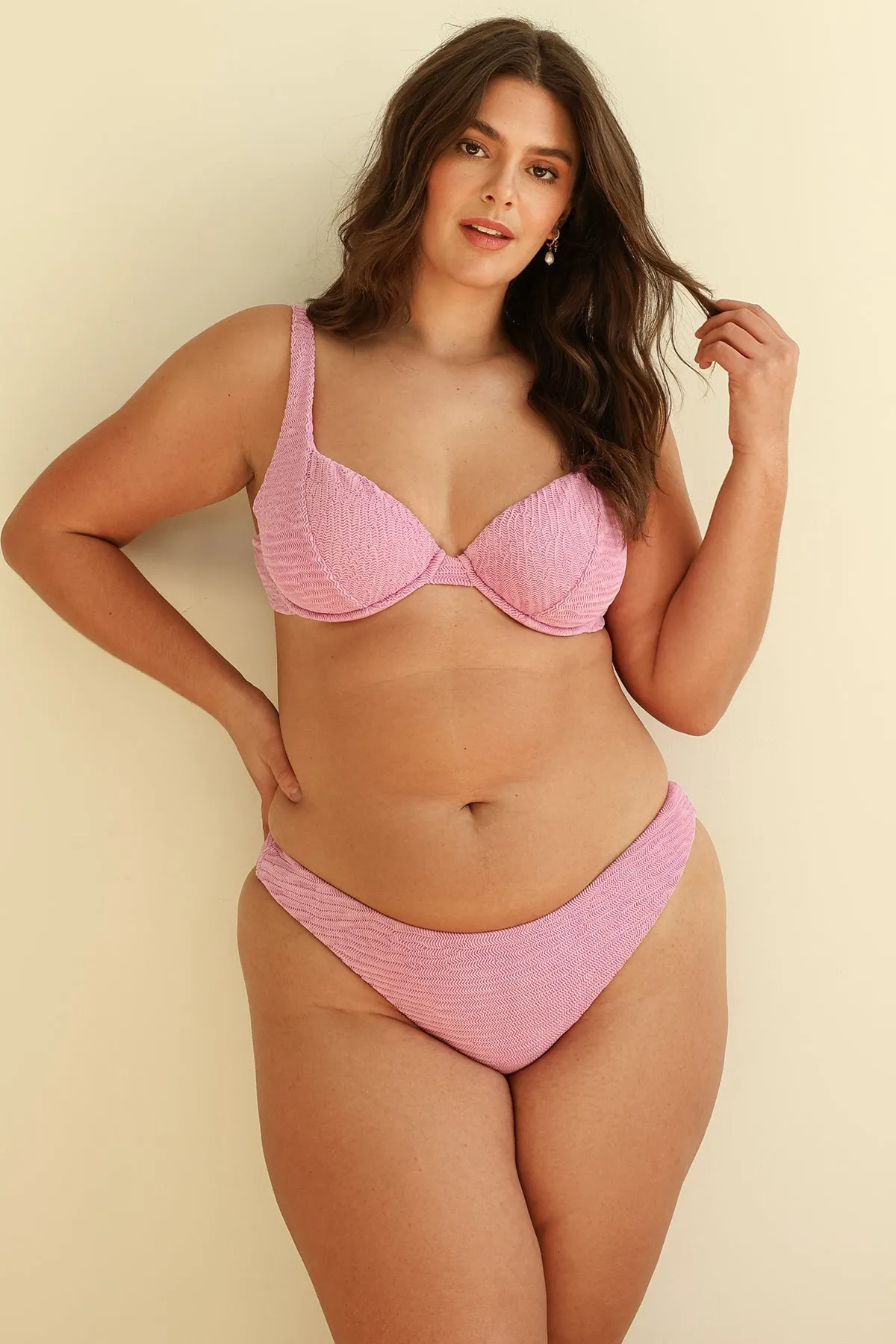 Bloom Sofia Underwire Cheeky Set sold by Dippin Daisy’s product image thumbnail 4