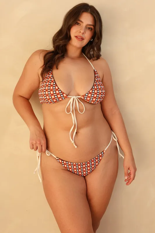 Sayulita Triangle Bikini Top sold by Dippin Daisy’s