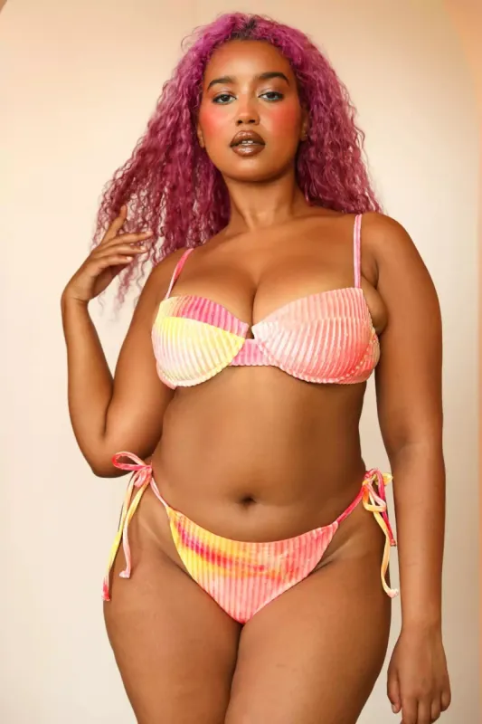 Laguna Bottom sold by Dippin Daisy’s