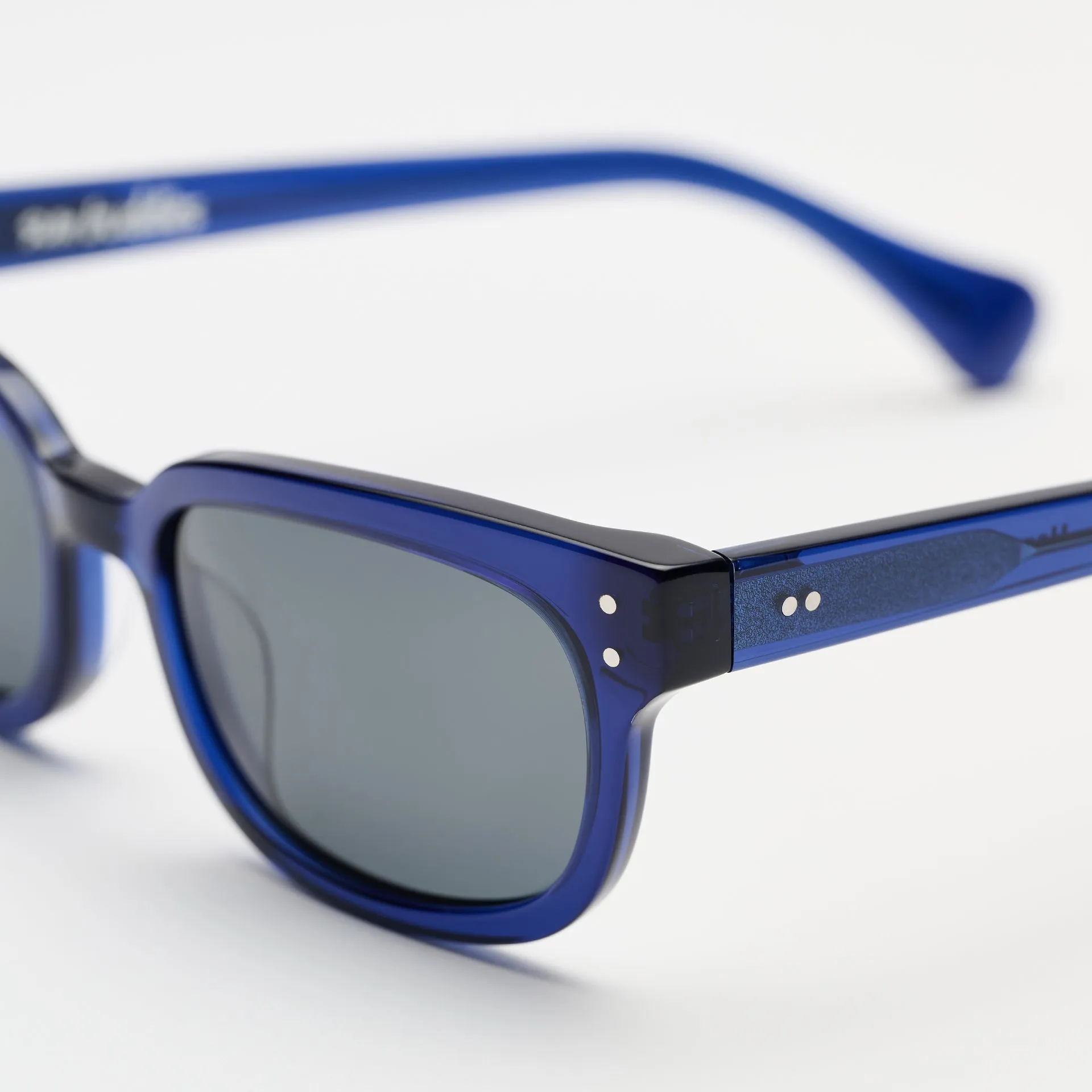 Amber Very Dark Blue sold by Sun Buddies product image thumbnail 5