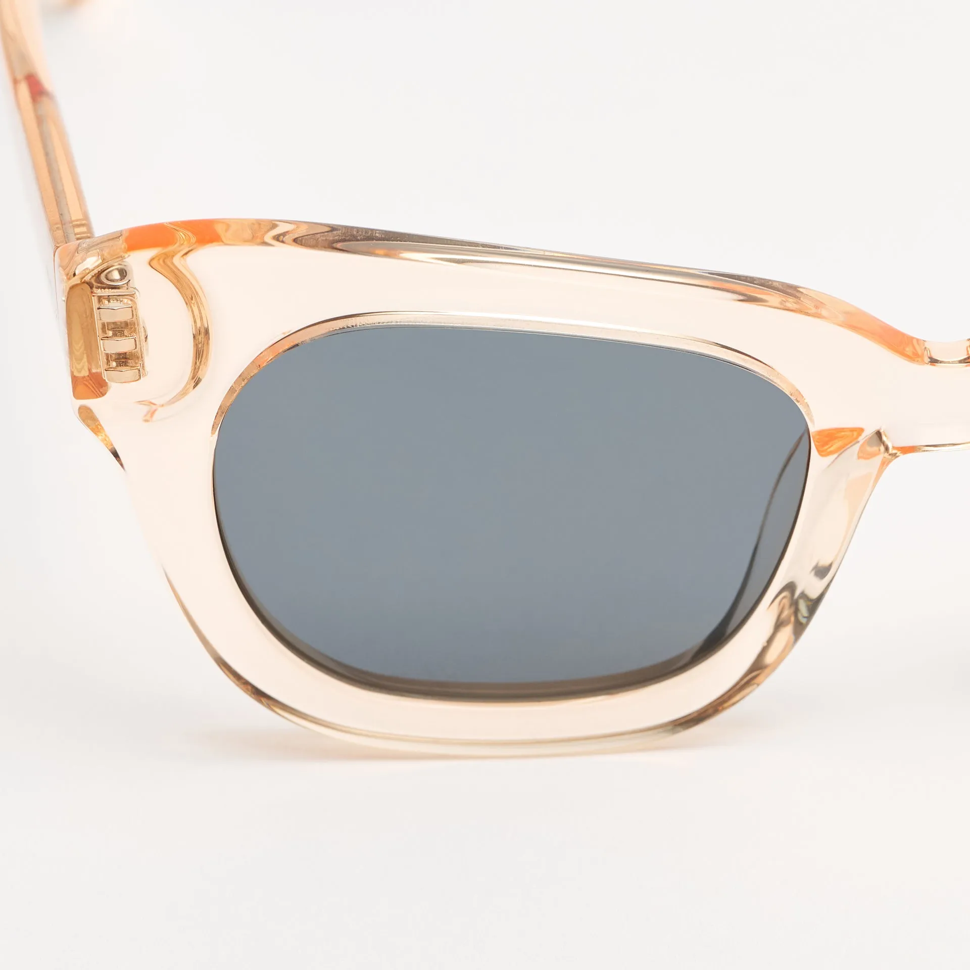 Ethan Champagne Supernova sold by Sun Buddies product image thumbnail 4