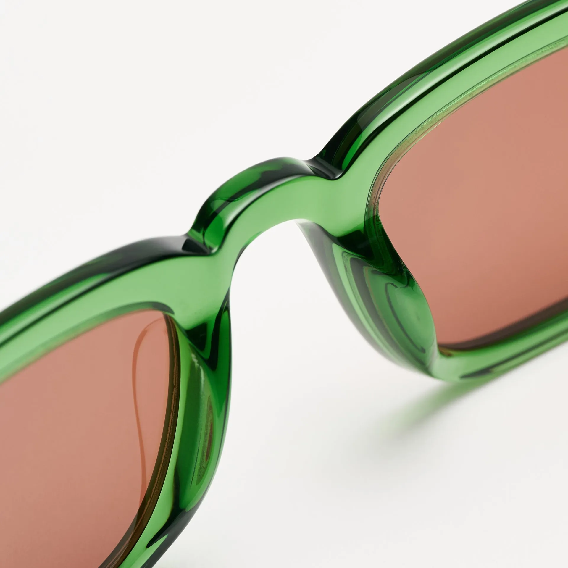 Frank Bottle Green sold by Sun Buddies product image thumbnail 5