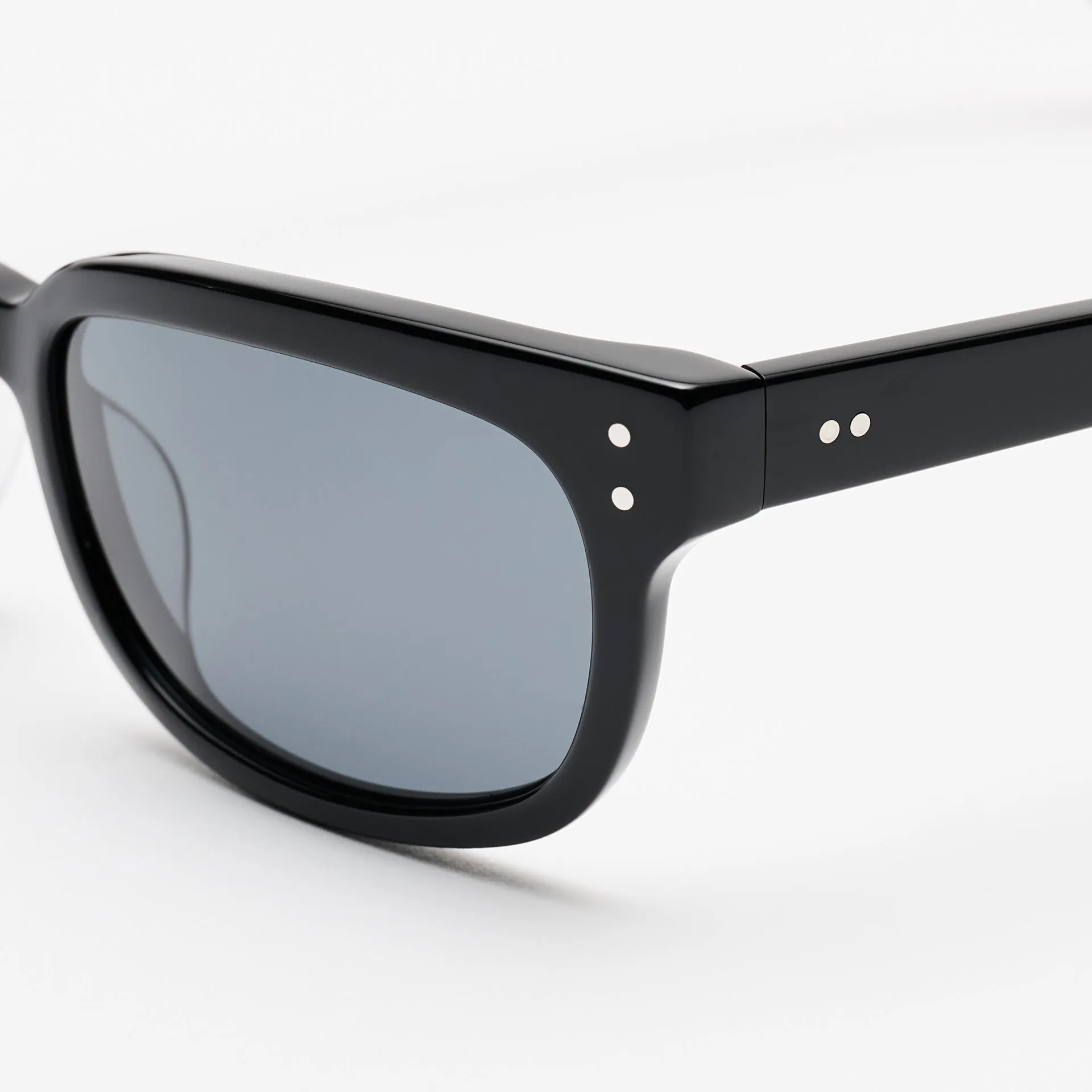 Amber Black sold by Sun Buddies product image thumbnail 4