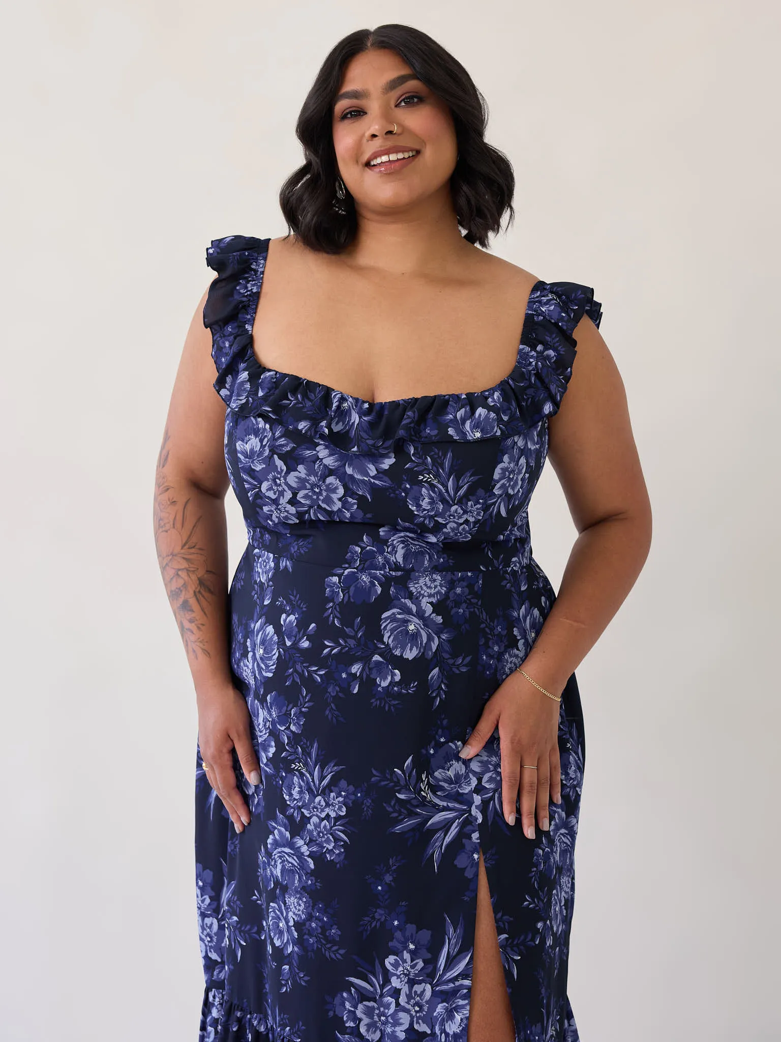 Renfrew Dress ES sold by Park and Fifth product image thumbnail 2