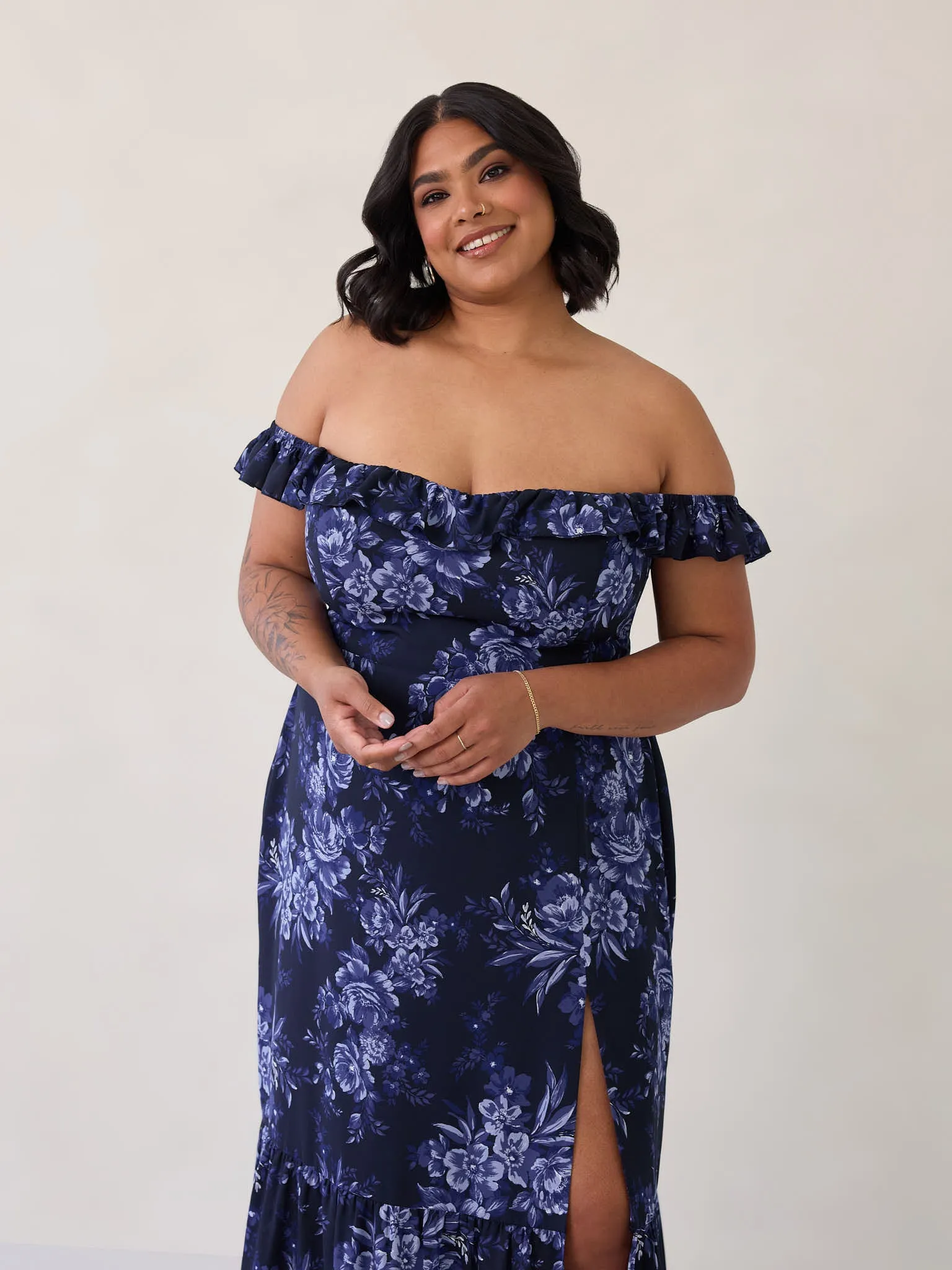 Renfrew Dress ES sold by Park and Fifth product image thumbnail 3