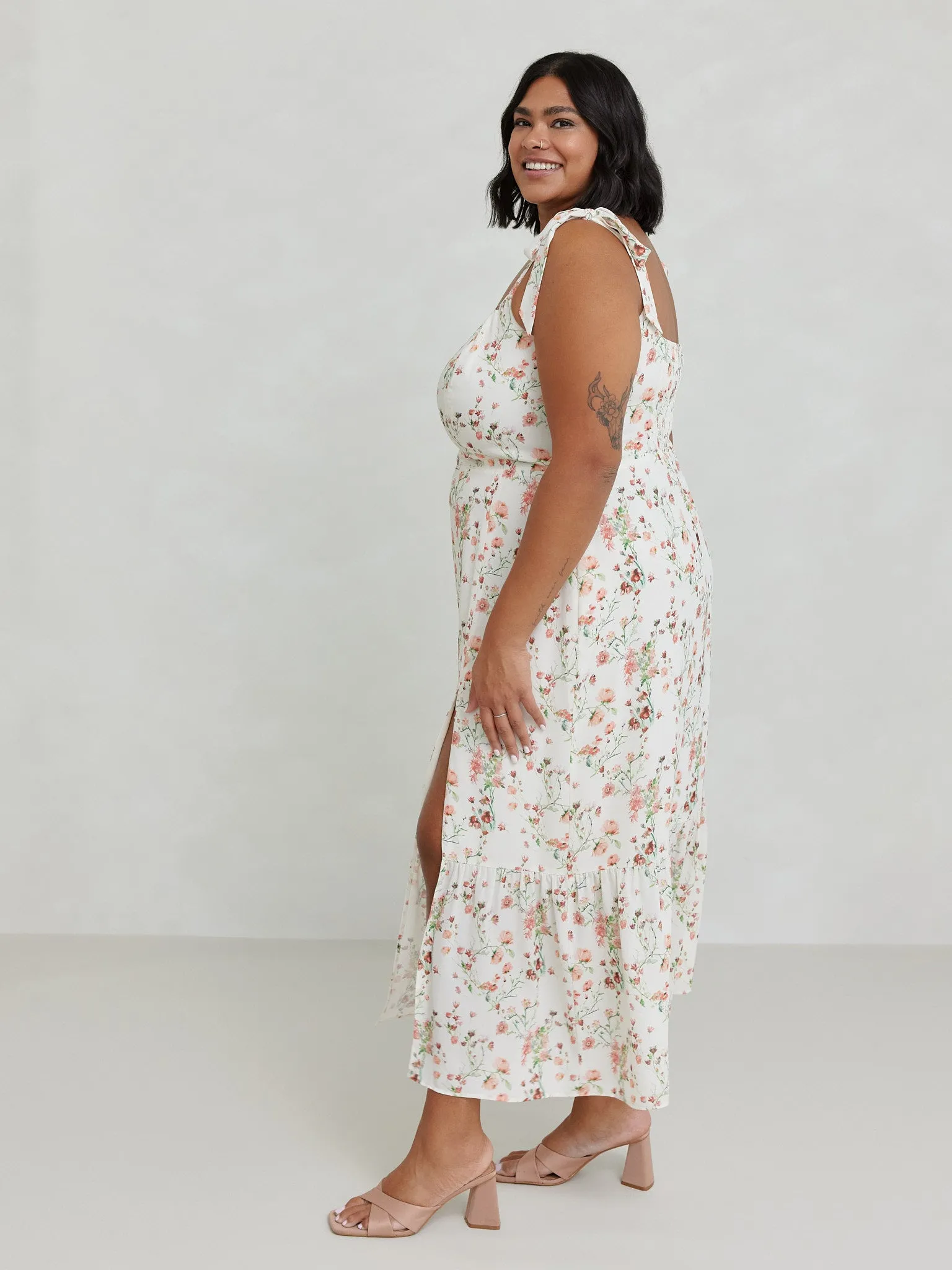 Adelaide Dress ES sold by Park and Fifth product image thumbnail 4