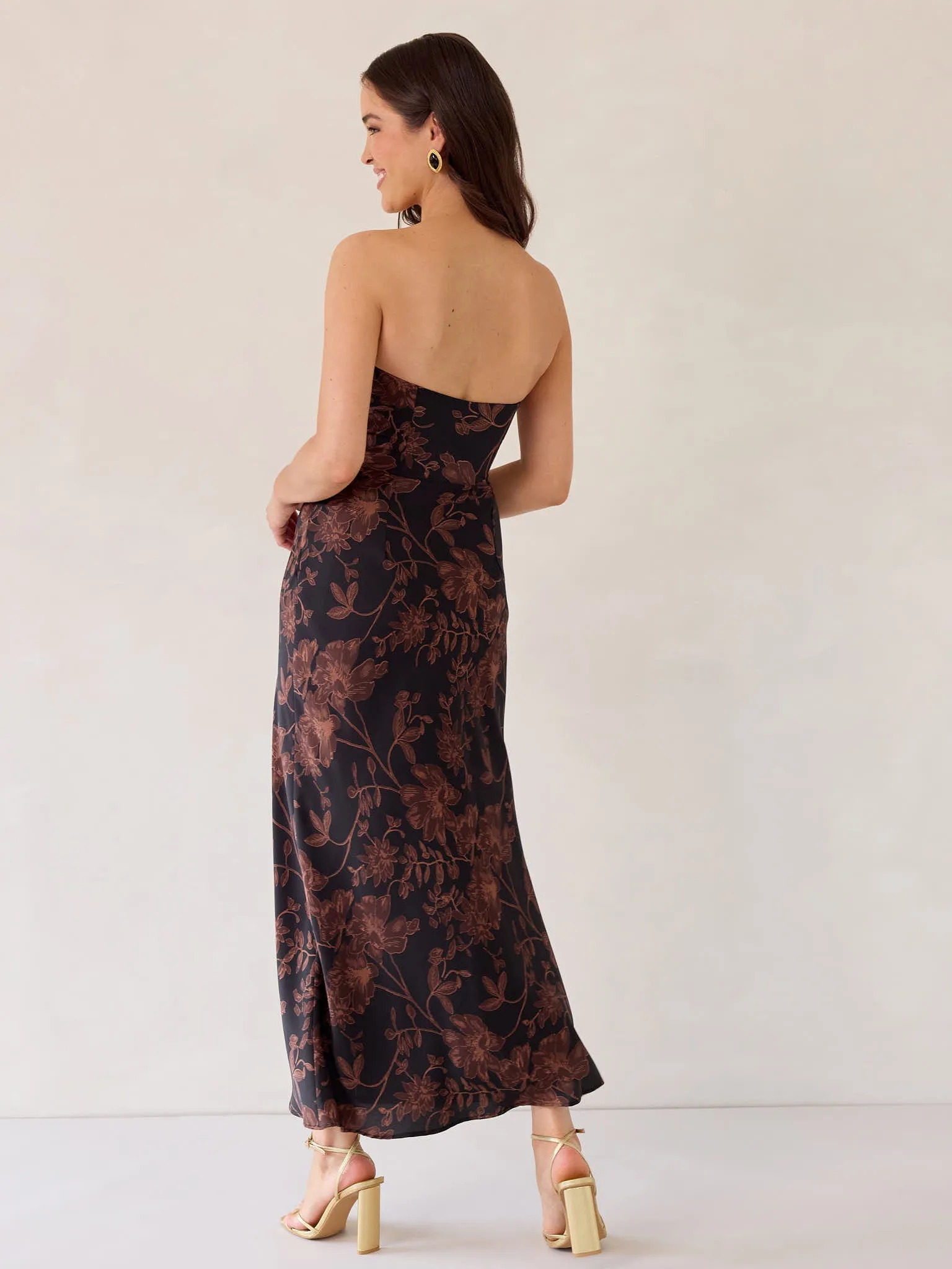 Brodie Dress sold by Park and Fifth product image thumbnail 5