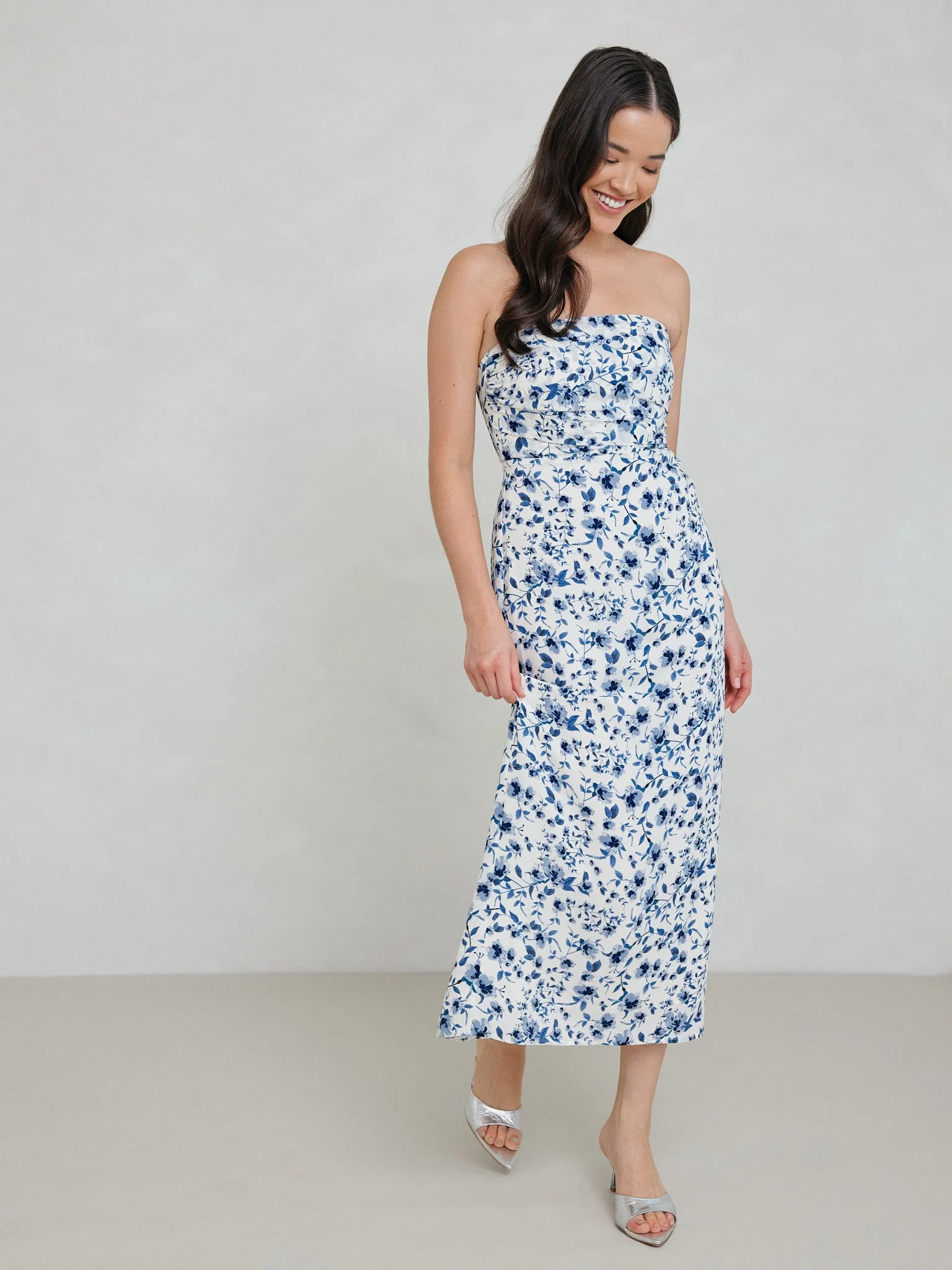 Logan Dress sold by Park and Fifth product image thumbnail 4