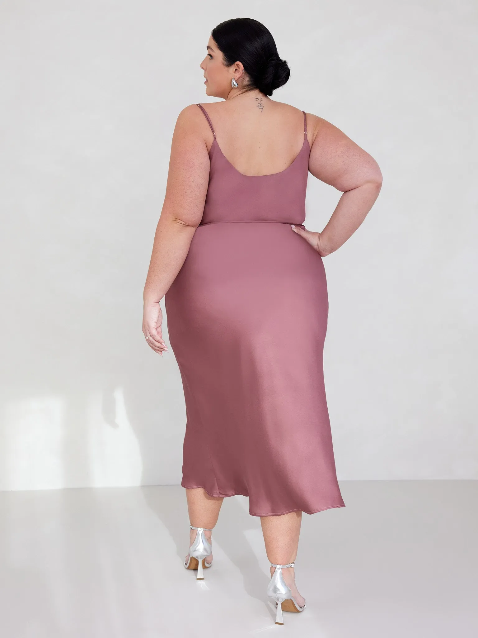 Sullivan Dress ES sold by Park and Fifth product image thumbnail 4