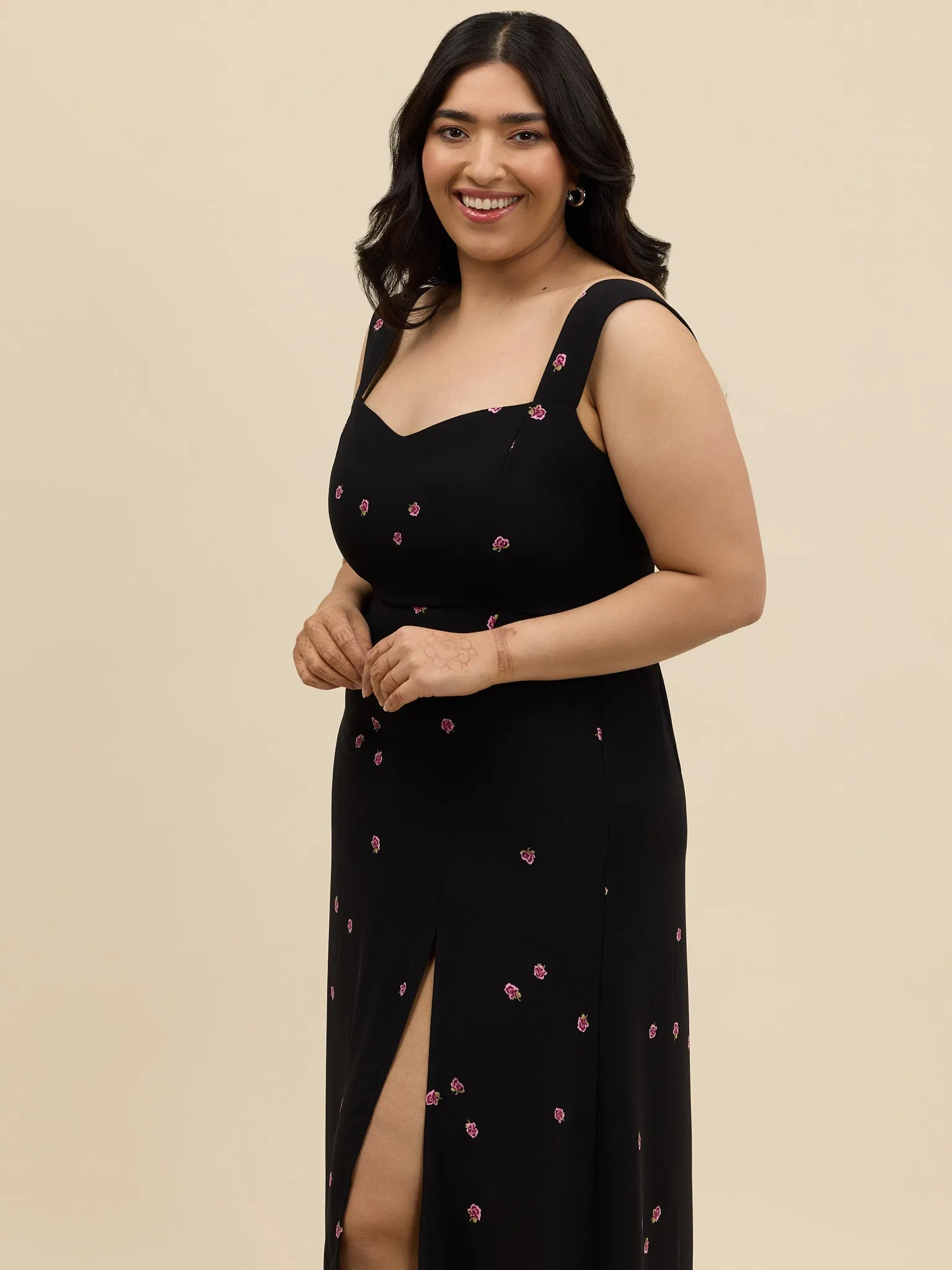 Hastings Dress 2023 sold by Park and Fifth product image thumbnail 2