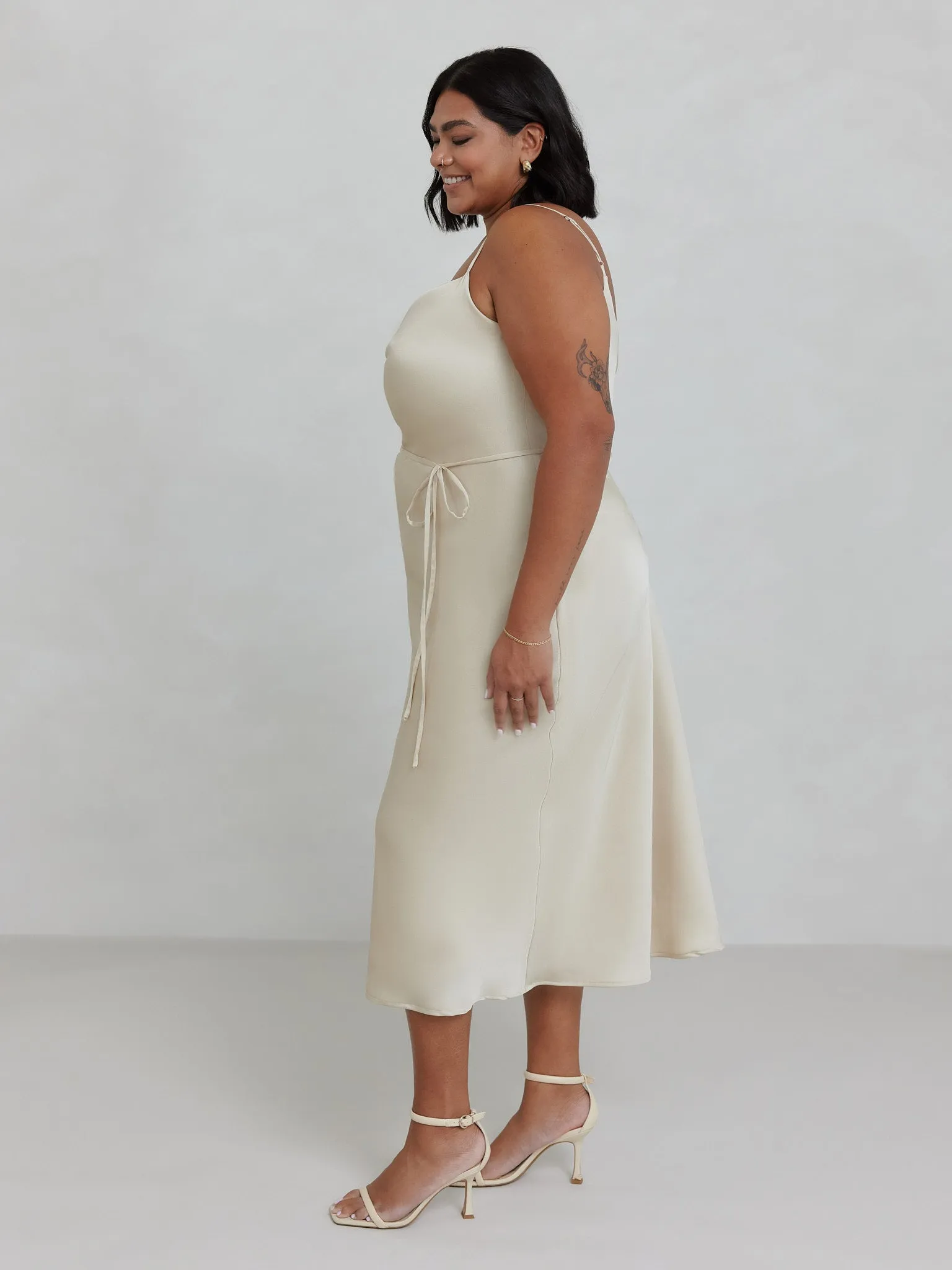 Sullivan Dress ES sold by Park and Fifth product image thumbnail 2