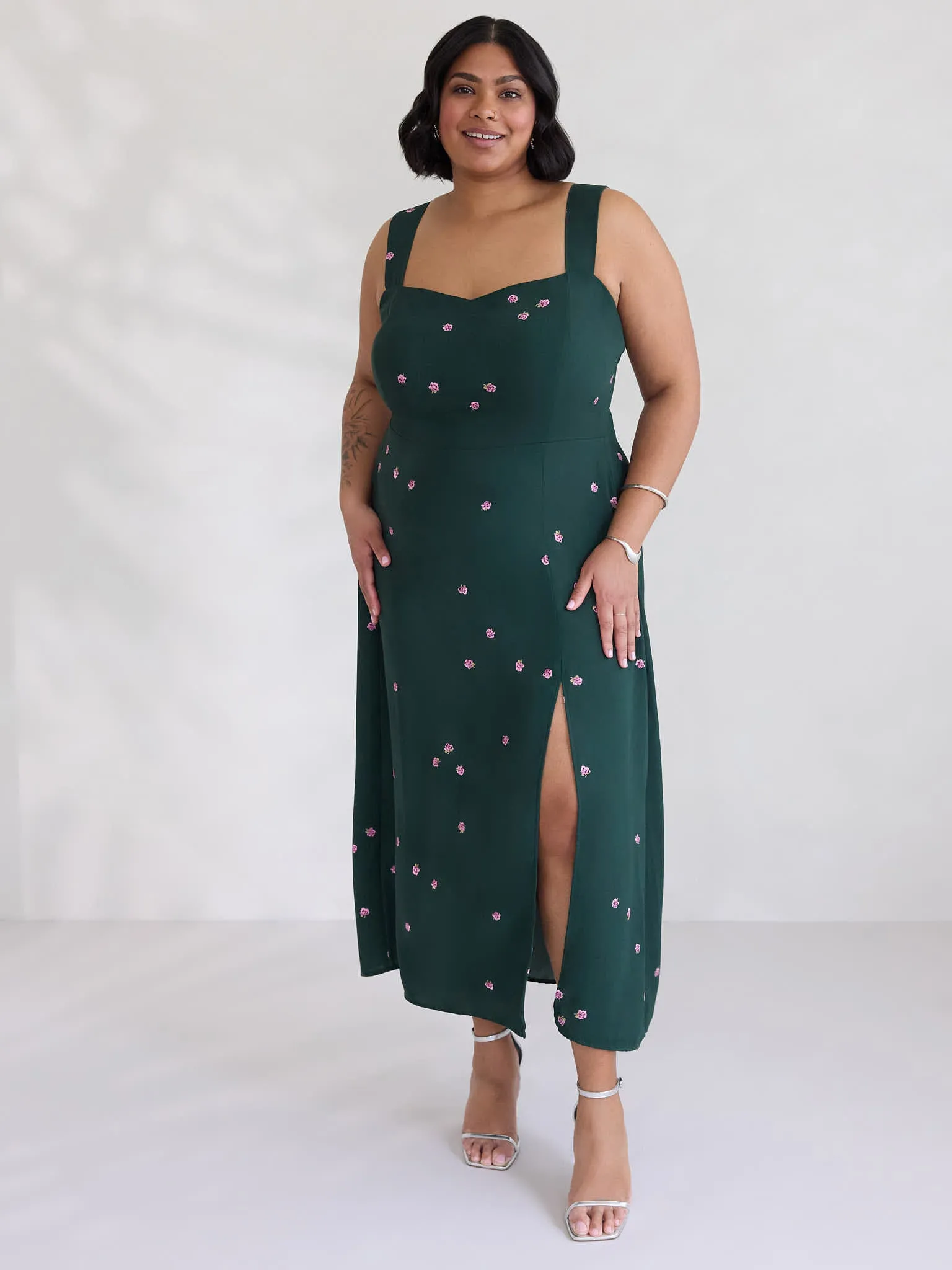 Hastings Dress ES sold by Park and Fifth