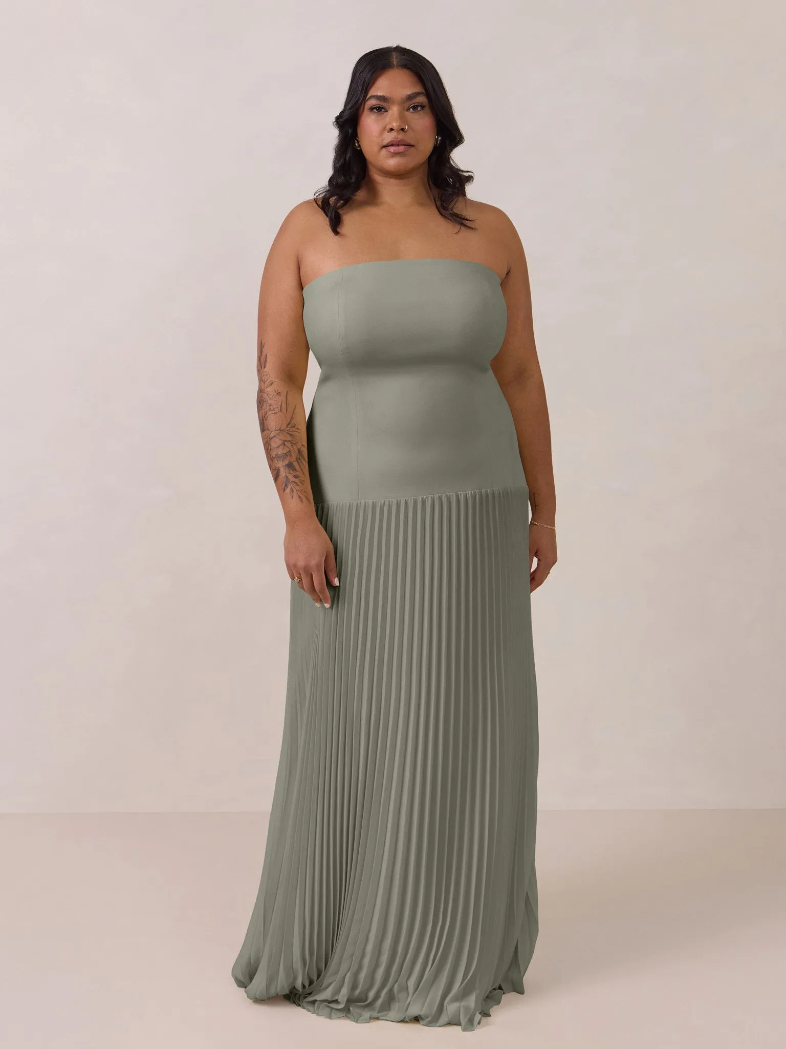 Daphne Dress sold by Park and Fifth product image thumbnail 2