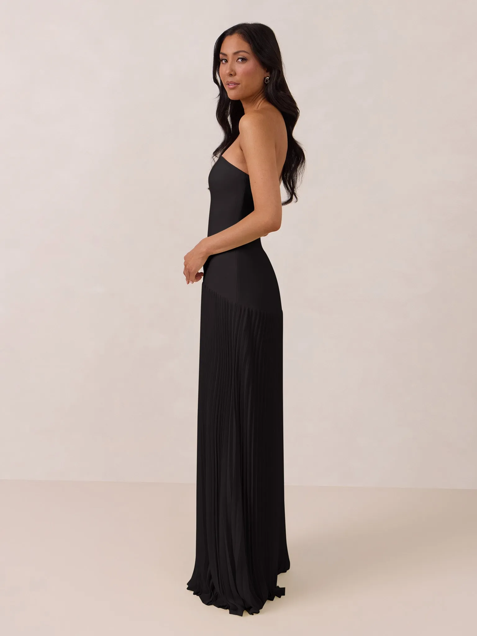 Daphne Dress sold by Park and Fifth product image thumbnail 5