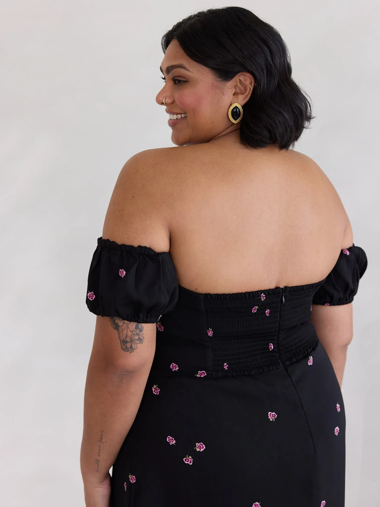 Marian Dress ES sold by Park and Fifth product image thumbnail 4