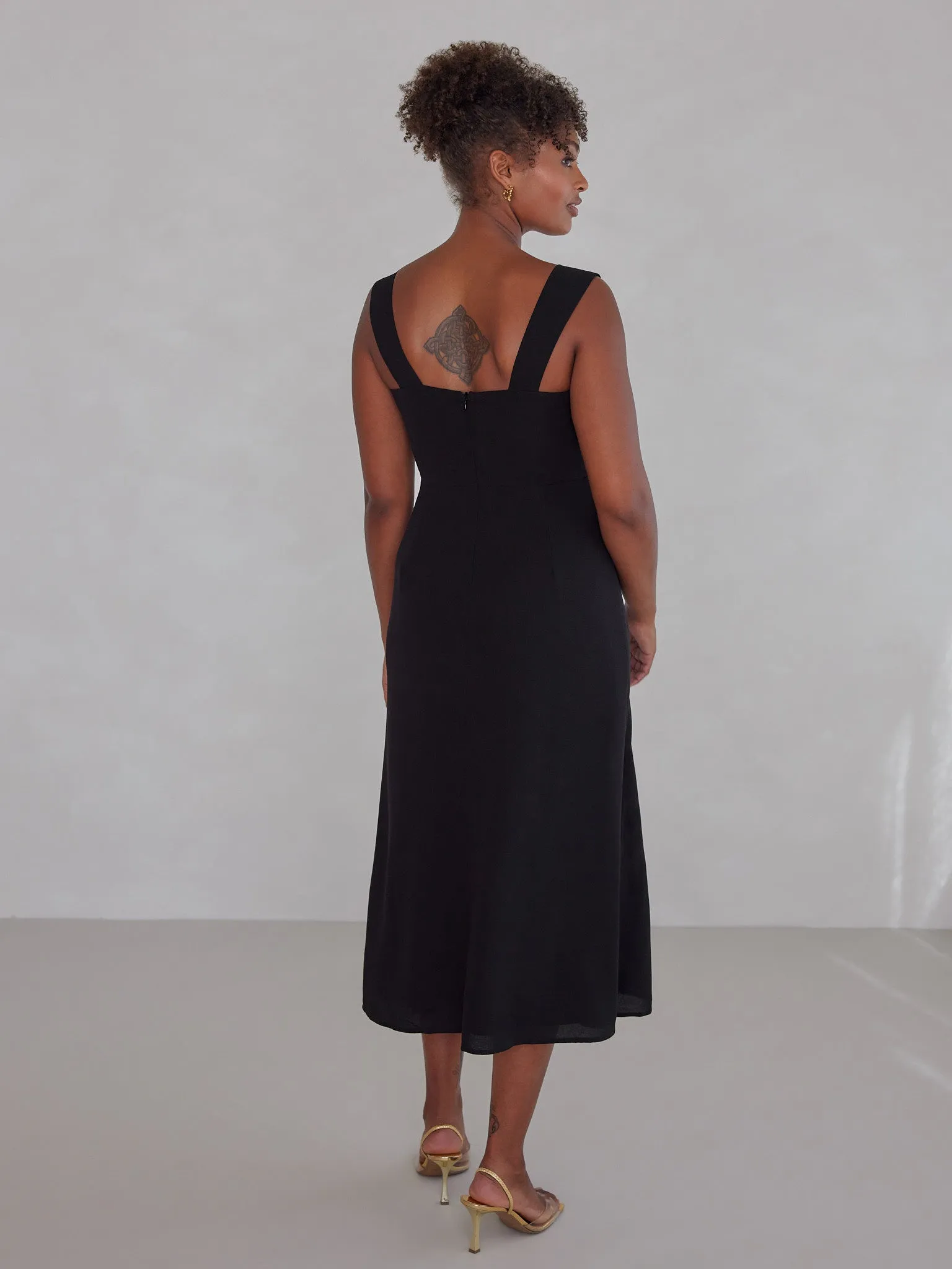 Hastings Dress sold by Park and Fifth product image thumbnail 4