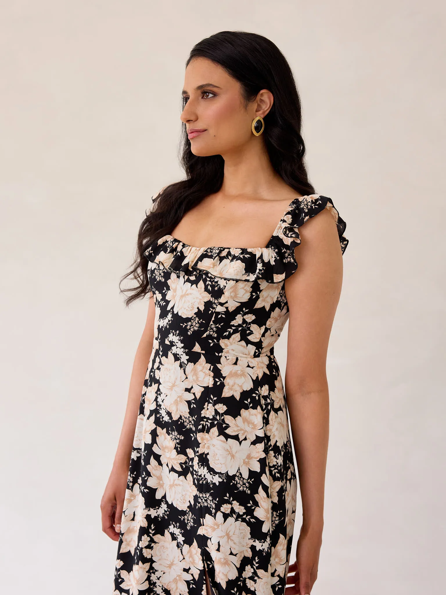Renfrew Dress sold by Park and Fifth product image thumbnail 4