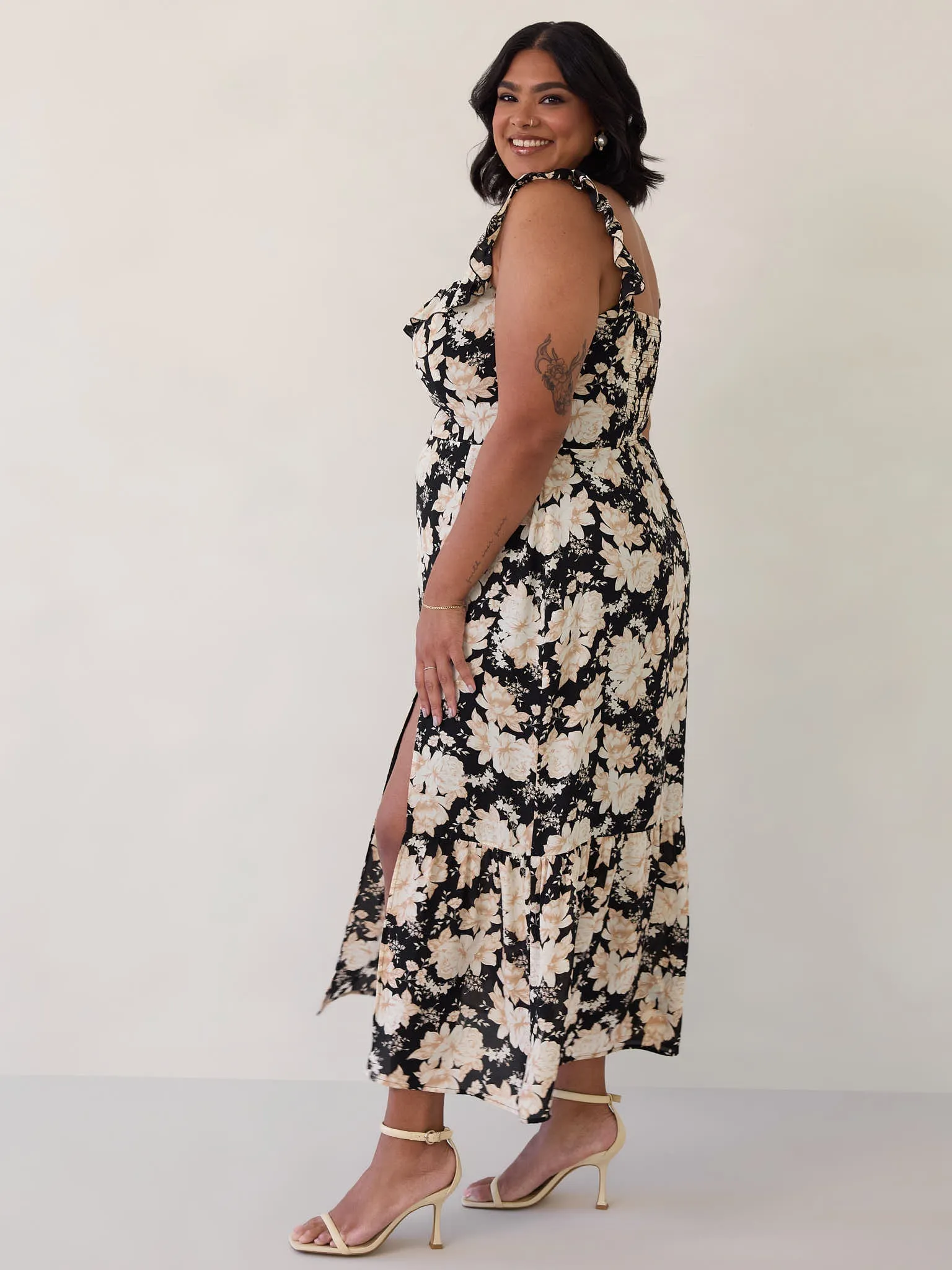 Renfrew Dress ES sold by Park and Fifth product image thumbnail 3