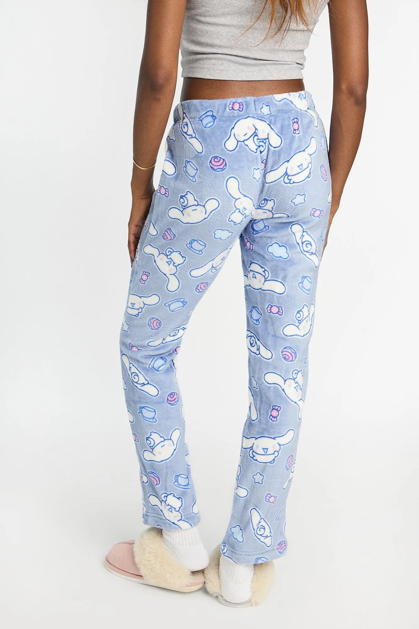 Pantalon de pyjama en peluche imprimé Cinnamoroll Cupcake sold by West49 product image thumbnail 3