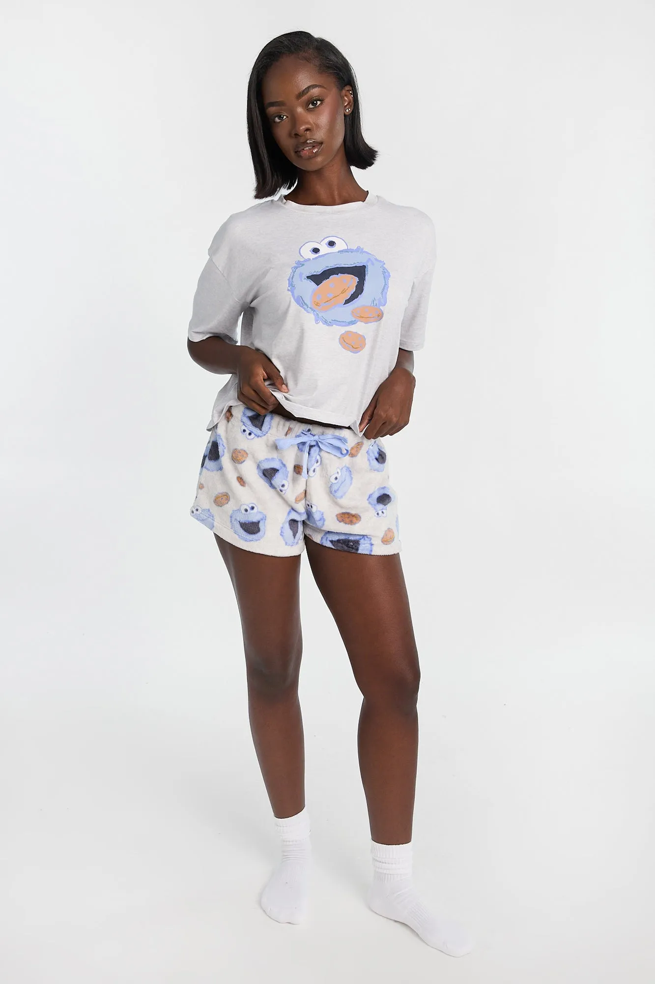 Ensemble de pyjama 2 pièces imprimé Cookie Monster sold by West49 product image thumbnail 5