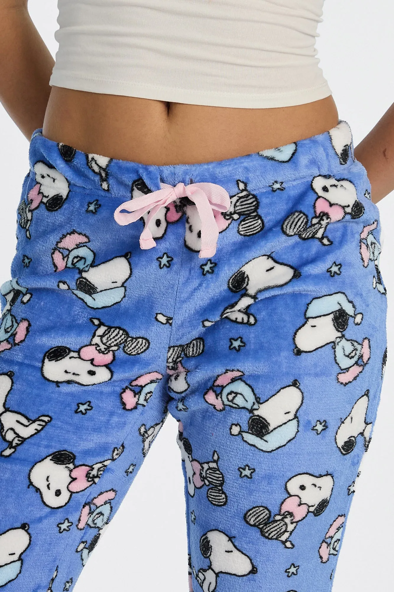 Pantalon de pyjama en peluche Peanuts Snoopy sold by West49 product image thumbnail 2