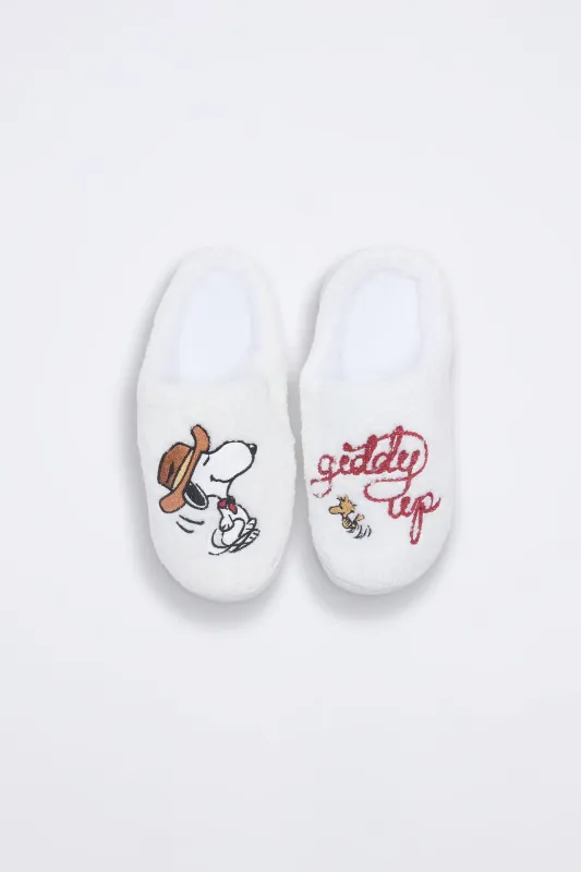 Peanuts Snoopy Giddy Up Slippers made by Peanuts
