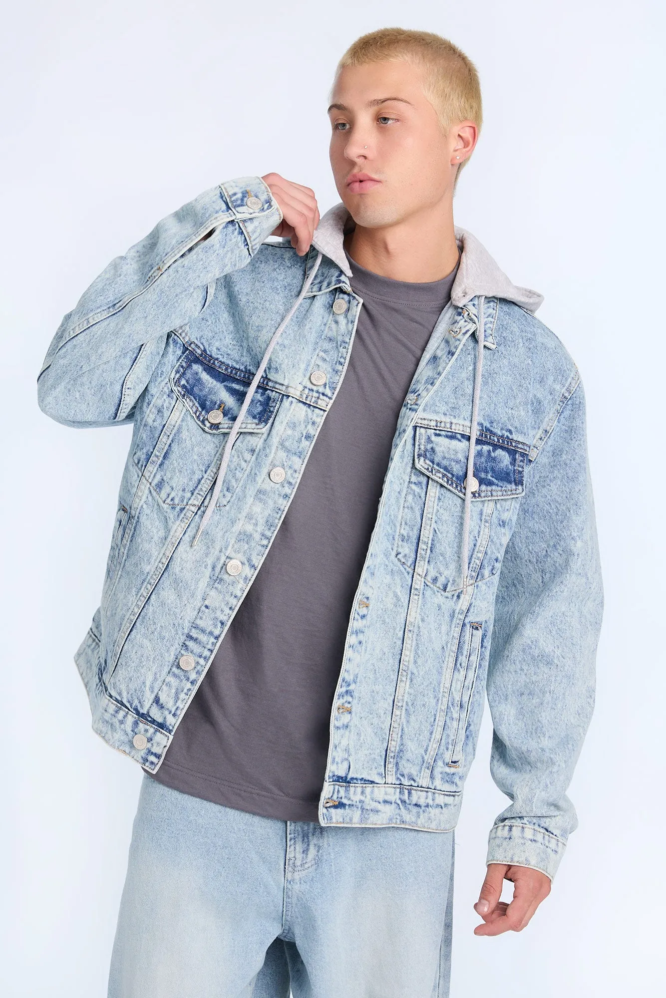 Veste en denim à capuchon homme sold by West49 product image thumbnail 5