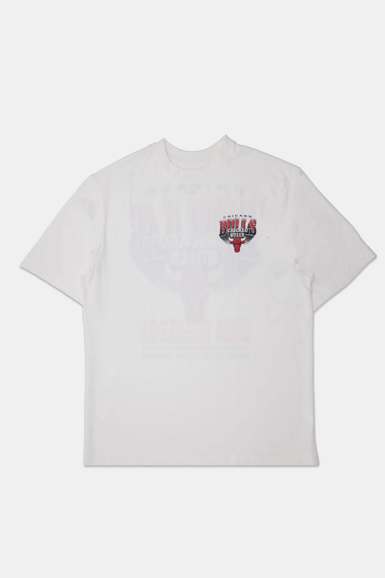 Mens Chicago Bulls Gradient Logo Oversized T-Shirt sold by West49 product image thumbnail 2