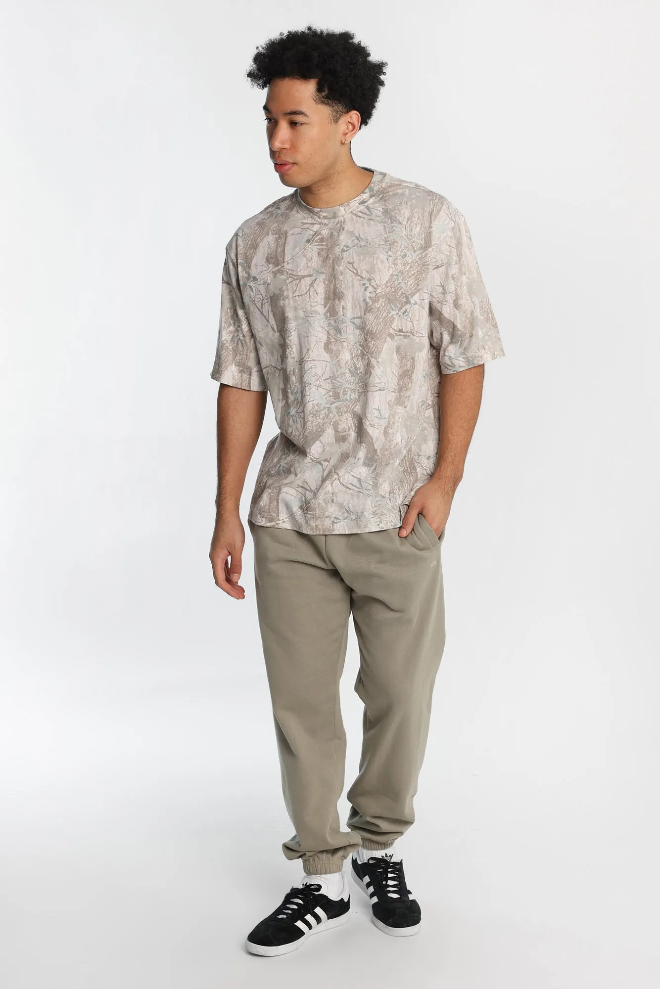 T-shirt surdimensionné imprimé camouflage arbres sold by West49 product image thumbnail 5