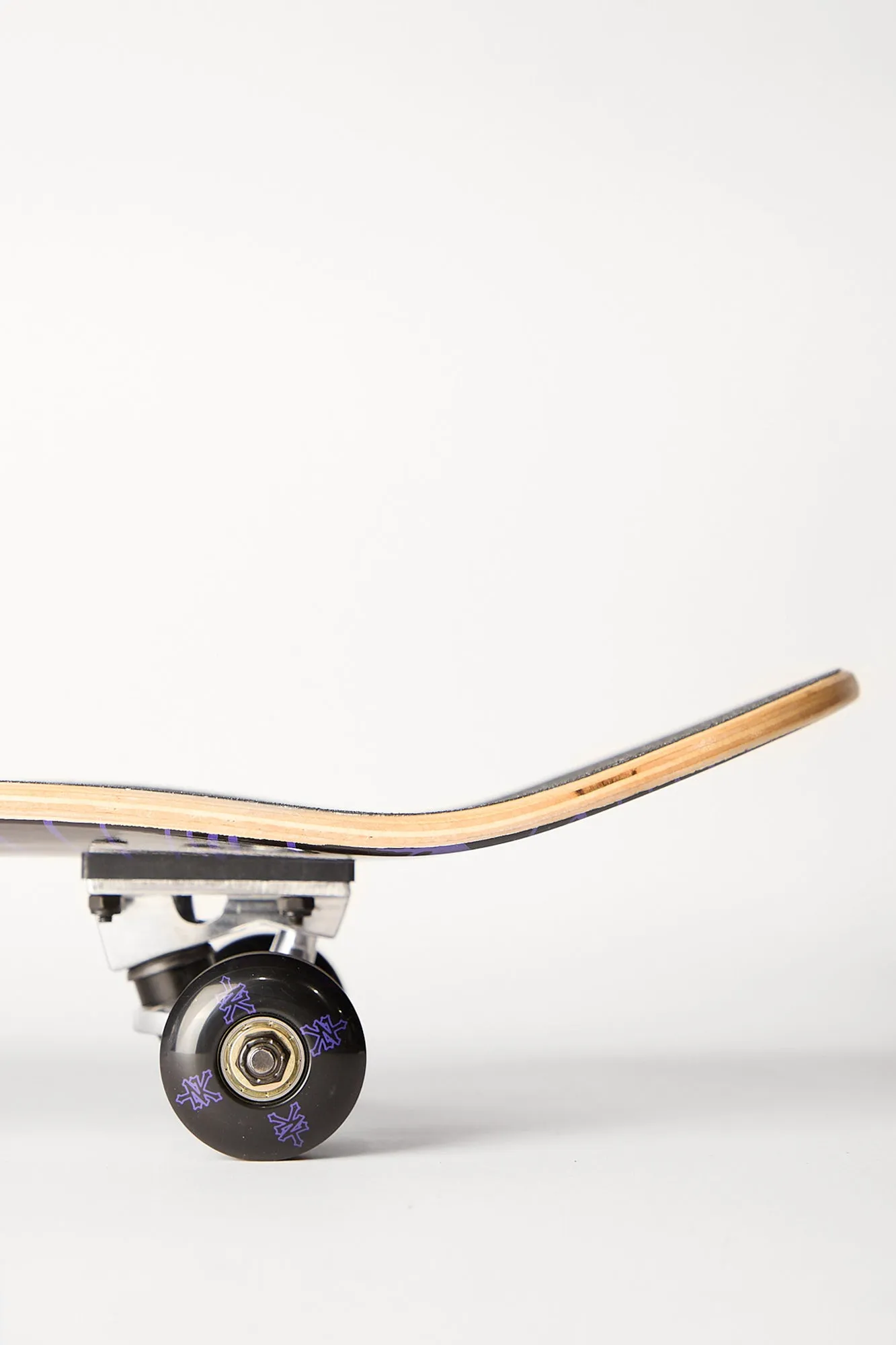 Zoo York Mask Reveal Skateboard 7.75" sold by West49 product image thumbnail 2