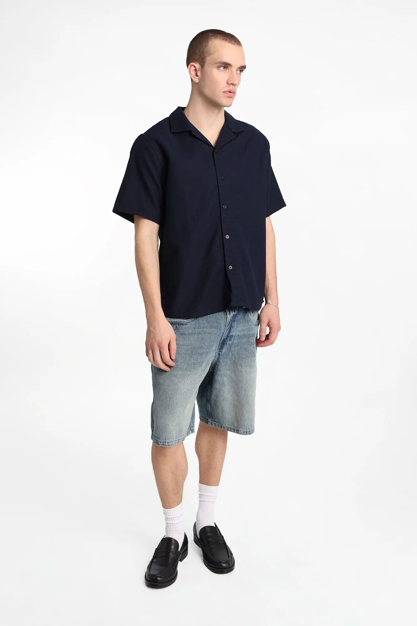Short en denim ample à écusson Coors Rodeo brodé sold by West49 product image thumbnail 5