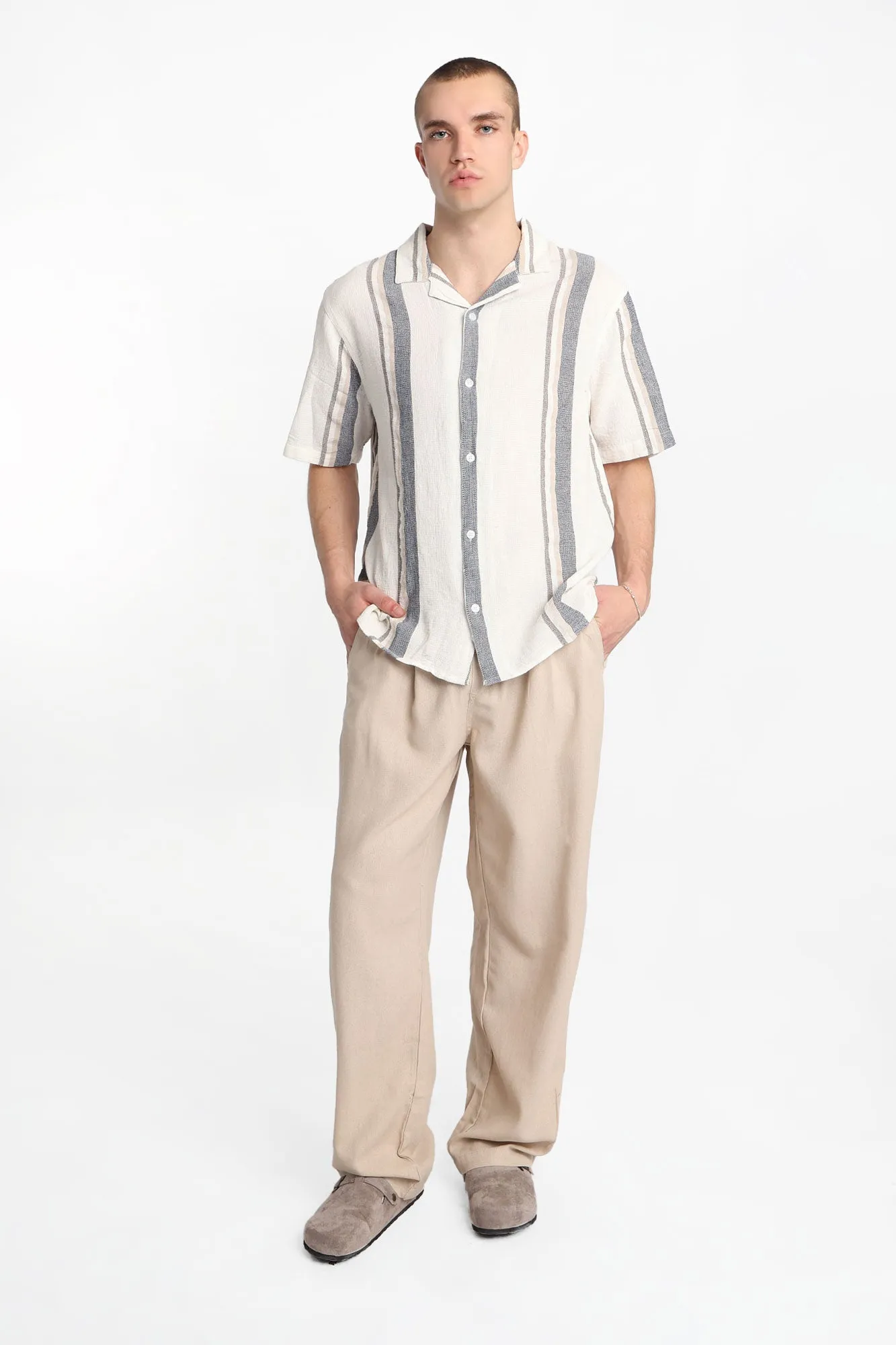 Chemise boutonnée en gaze de coton à rayures sold by West49 product image thumbnail 4